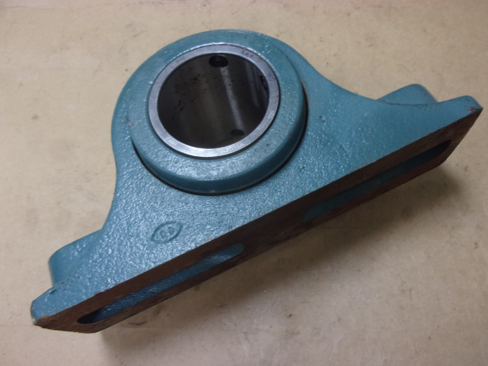 Dodge 145184 749900 2 Bolt Bearing Pillow Block 2 7/16″ Shaft Bore Type E-Xtra