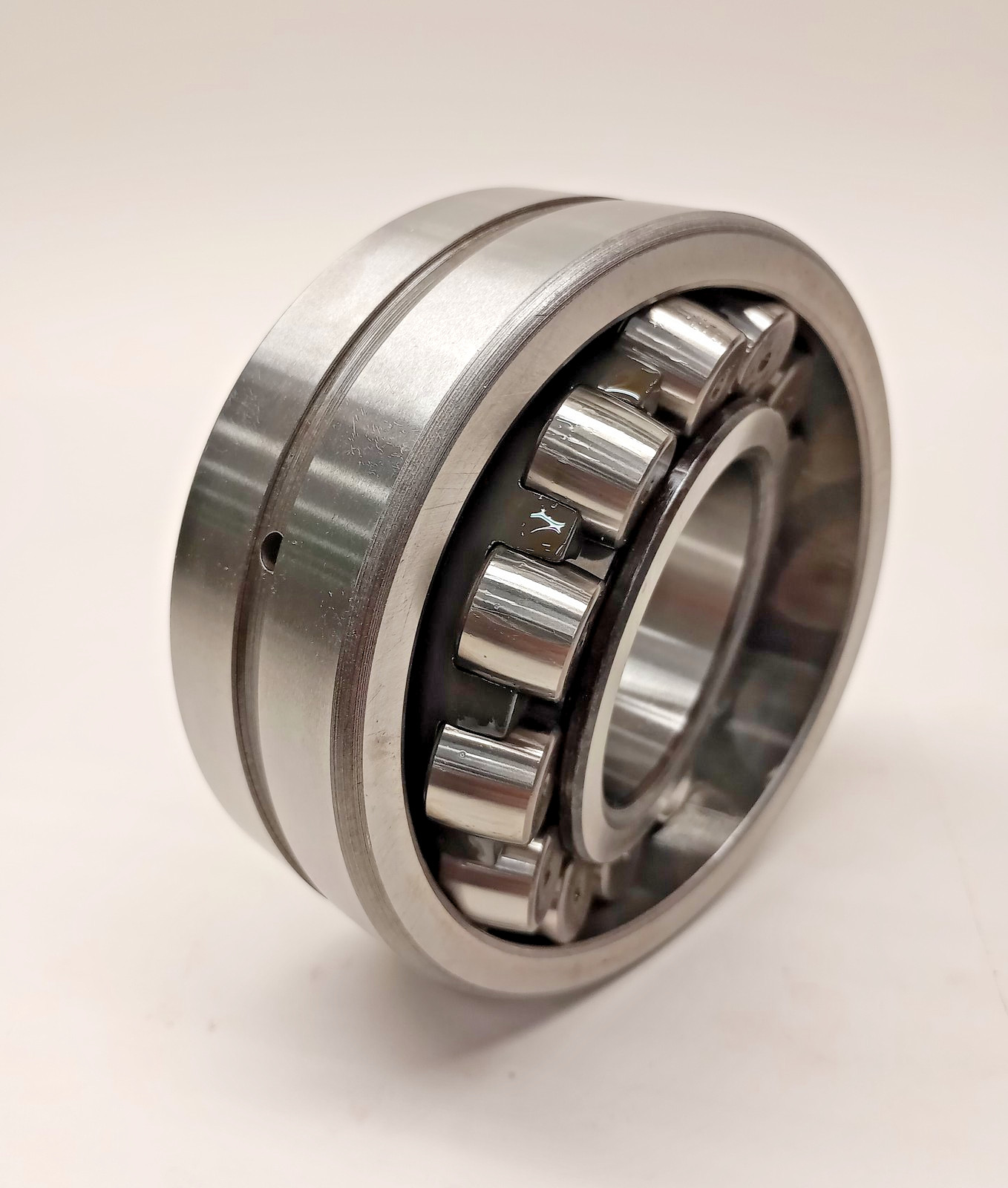Torrington 55SD23-W33-F3 Spherical Roller Bearing USA 55x120x43mm 22311VJW33C3