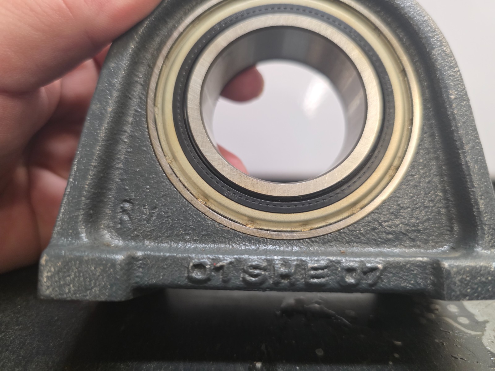 INA GSH 35 RRB Pillow Block Bearing Unit 35mm Bore w/ Lock Collar & Hardware NEW