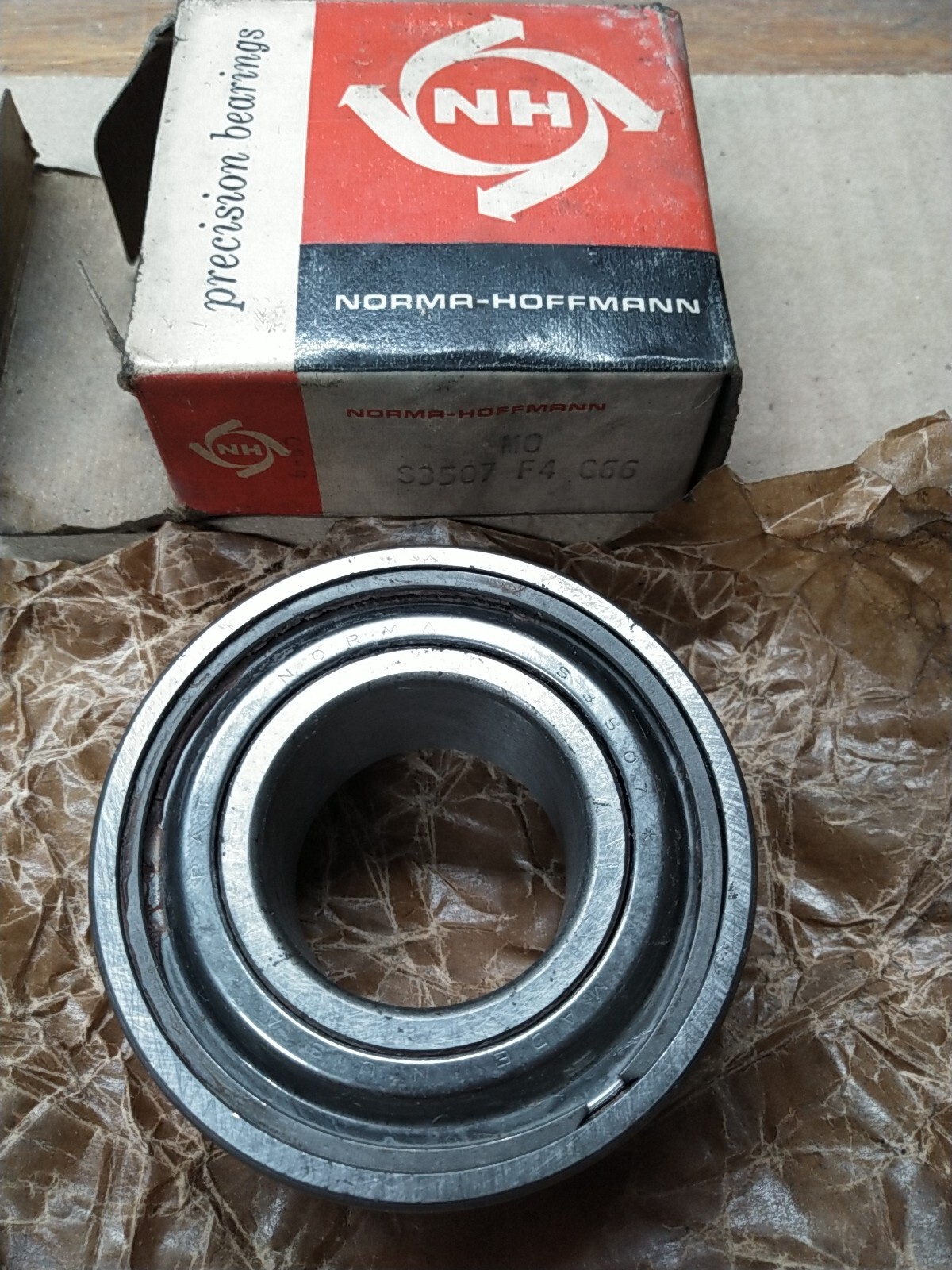 NH S3507-F4 Ball Bearing 35mm x 72mm x 27mm Double-shield