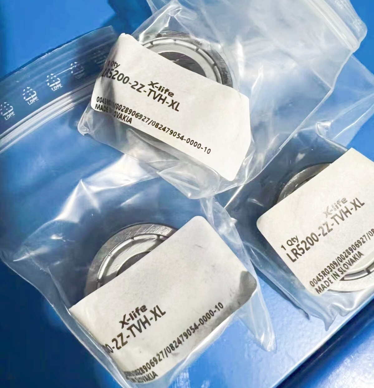 1PC INA LR5200-2Z-TVH-XL bearing
