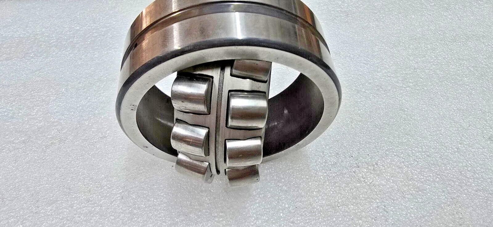 22308 E SPHERICAL ROLLER BEARING 40x90x33MM NEW OPEN SKF GT BRITAIN 22308E W33