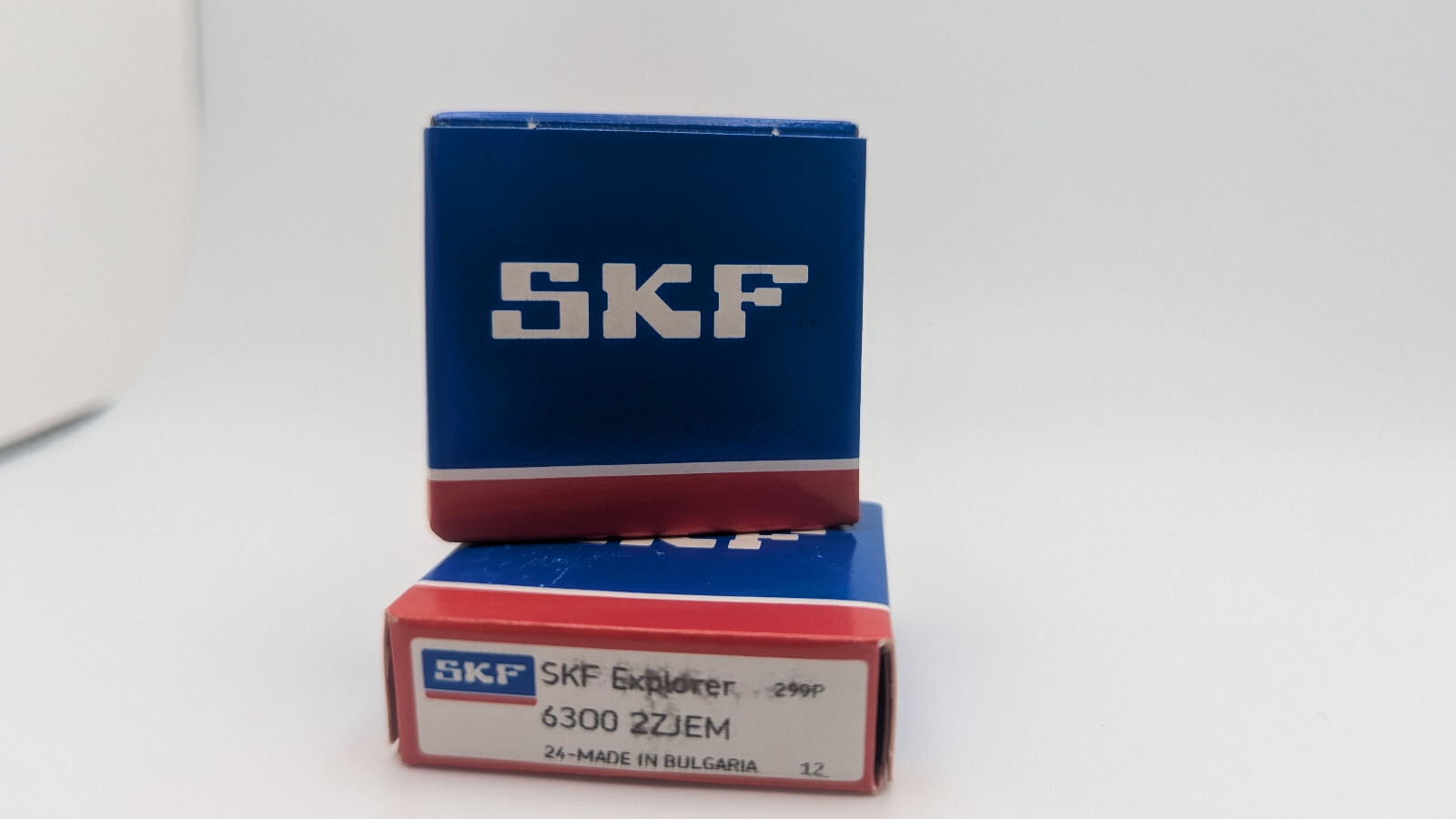 SKF 6300 2ZJEM Single Row Deep Groove Bearing – New –