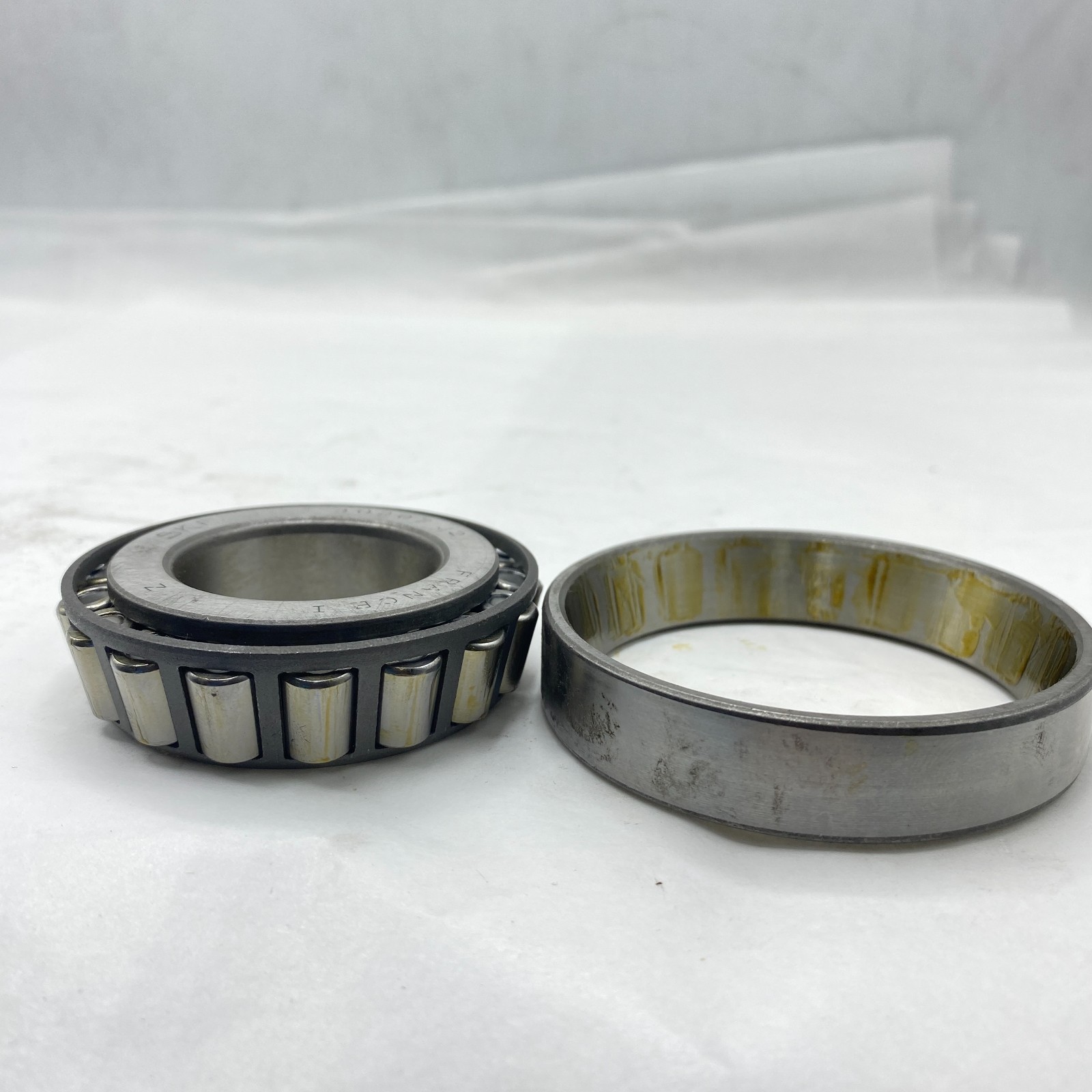LOT OF 2 SKF 30207 Tapered Roller Bearing Consolidated Precision Bearing 30207