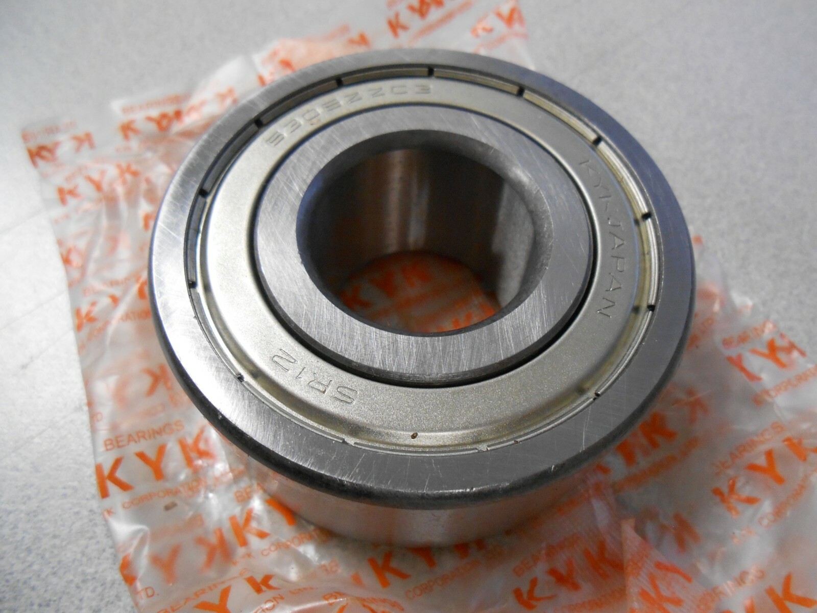 NOS KYK Double Row Angular Contact Ball Bearing 30 x 72 x 30.2 mm 5306 ZZC3 SRI2