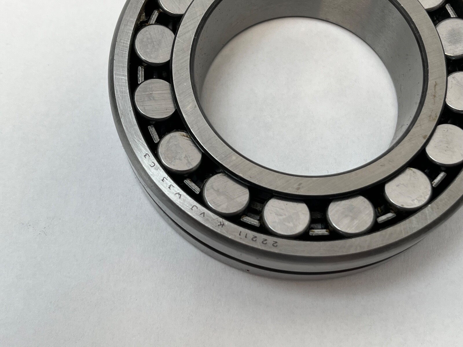 Torrington 22211KVJW33C3 Bearing 55x100x25mm 22211-K-VJ-W33-C3 USA