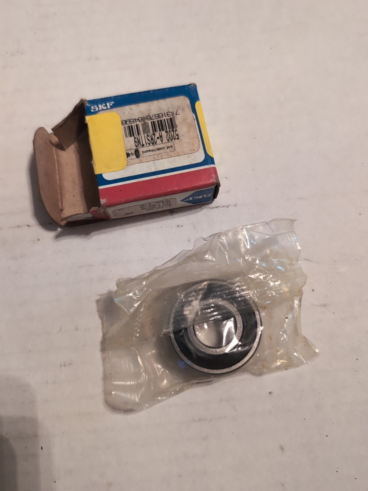 NEW SKF 5201 A-2RS1TN9 Ball Bearing 5201A2RS1TN9 – New in Sealed Plastic