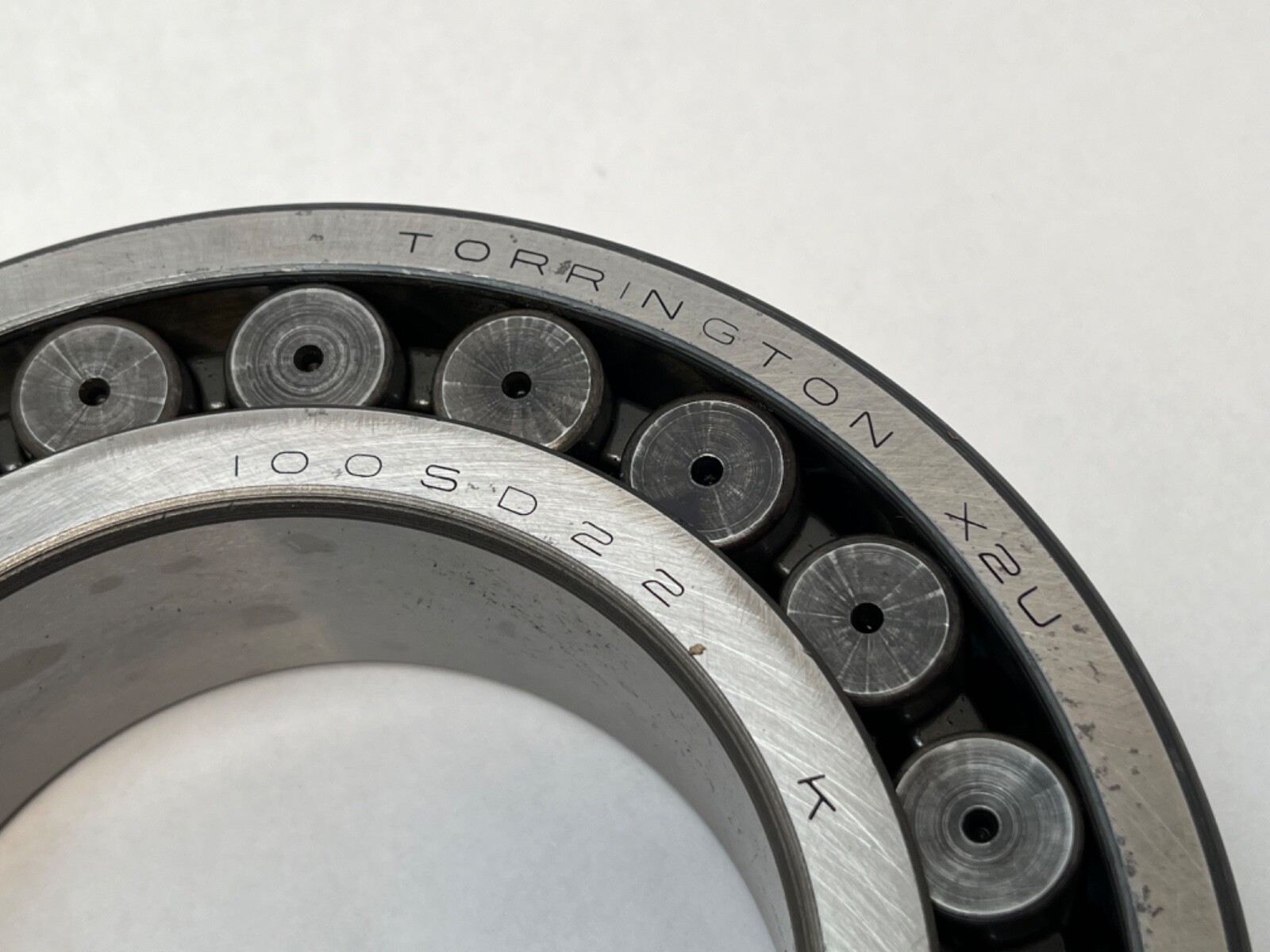 Torrington 22220KW33 Spherical Bearing 22220-K-W33 100SD22 100x180x46 mm