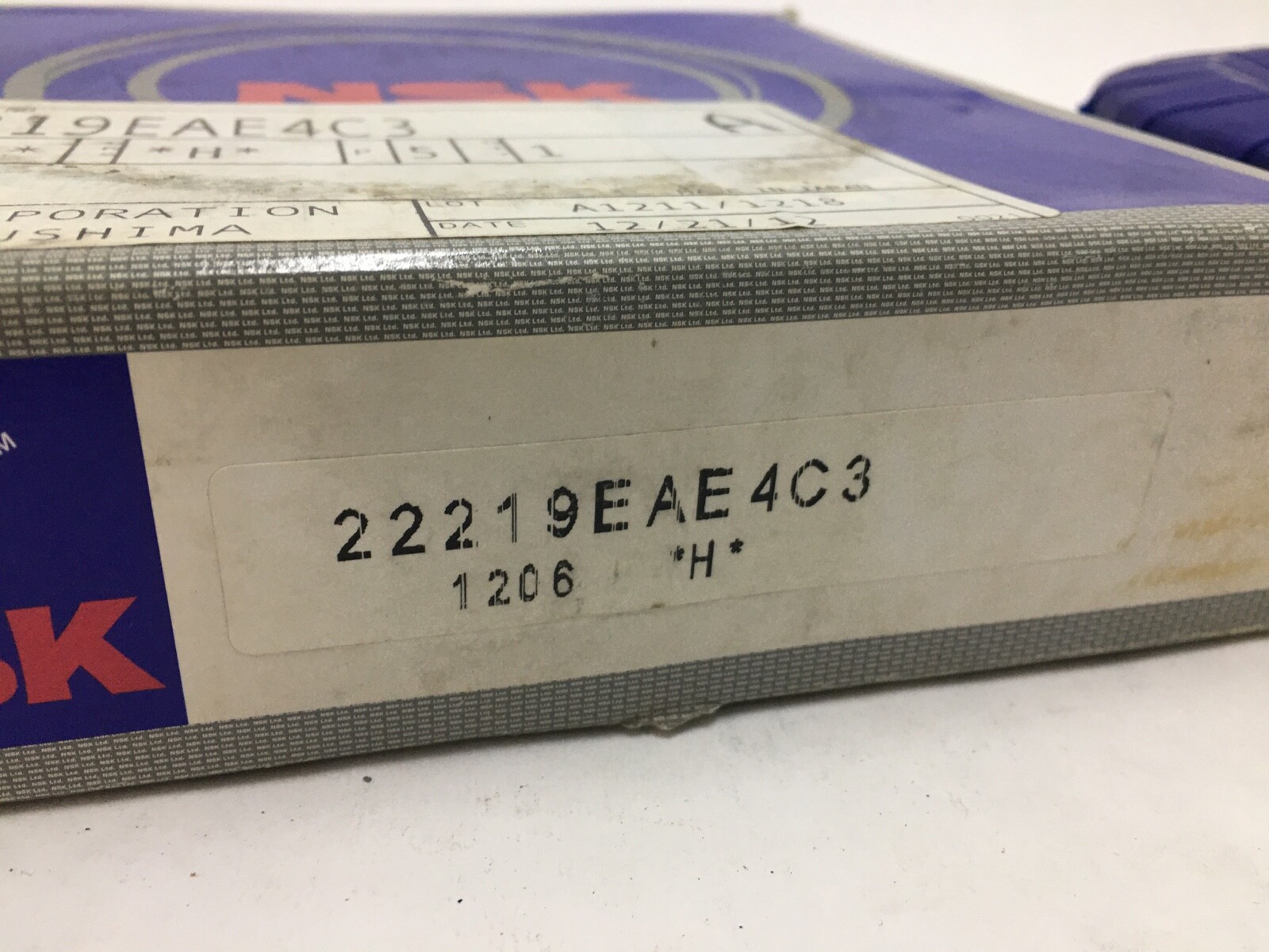 NSK 22219EAE4C3 Spherical Roller Bearing 95x170x43 mm 22219 EAE4 C3 22219C3