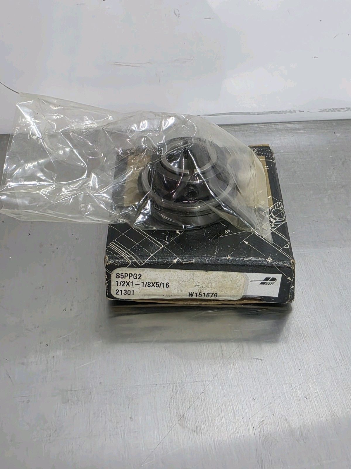 S5PPG2 Collar Clamp Bearing 1/2″ Bore x1-1/8″ OD x5/8″ Width w/Snap Ring