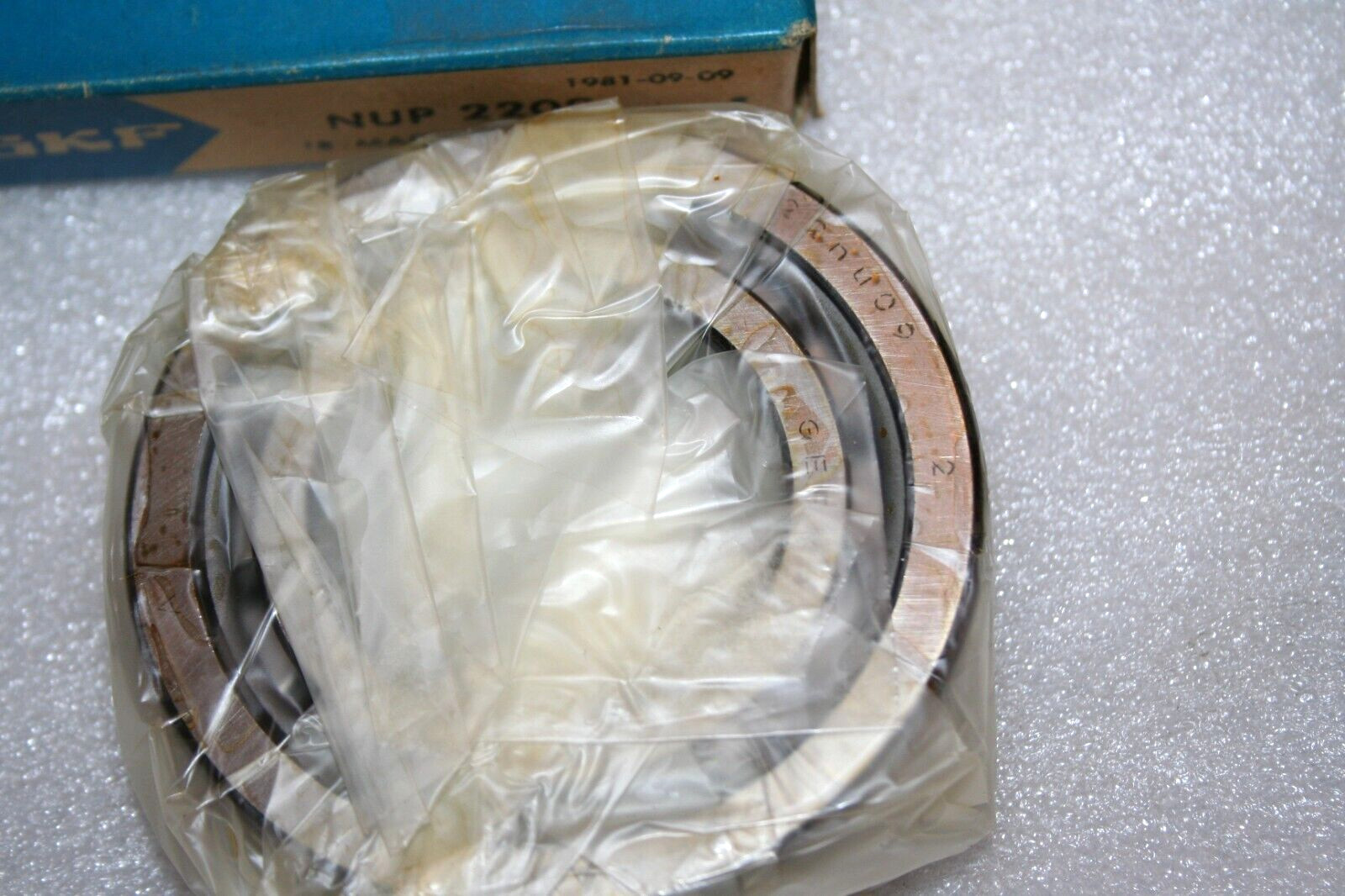 SKF NUP-2209 Cylindrical Roller Bearing 44X85X23MM * NEW *