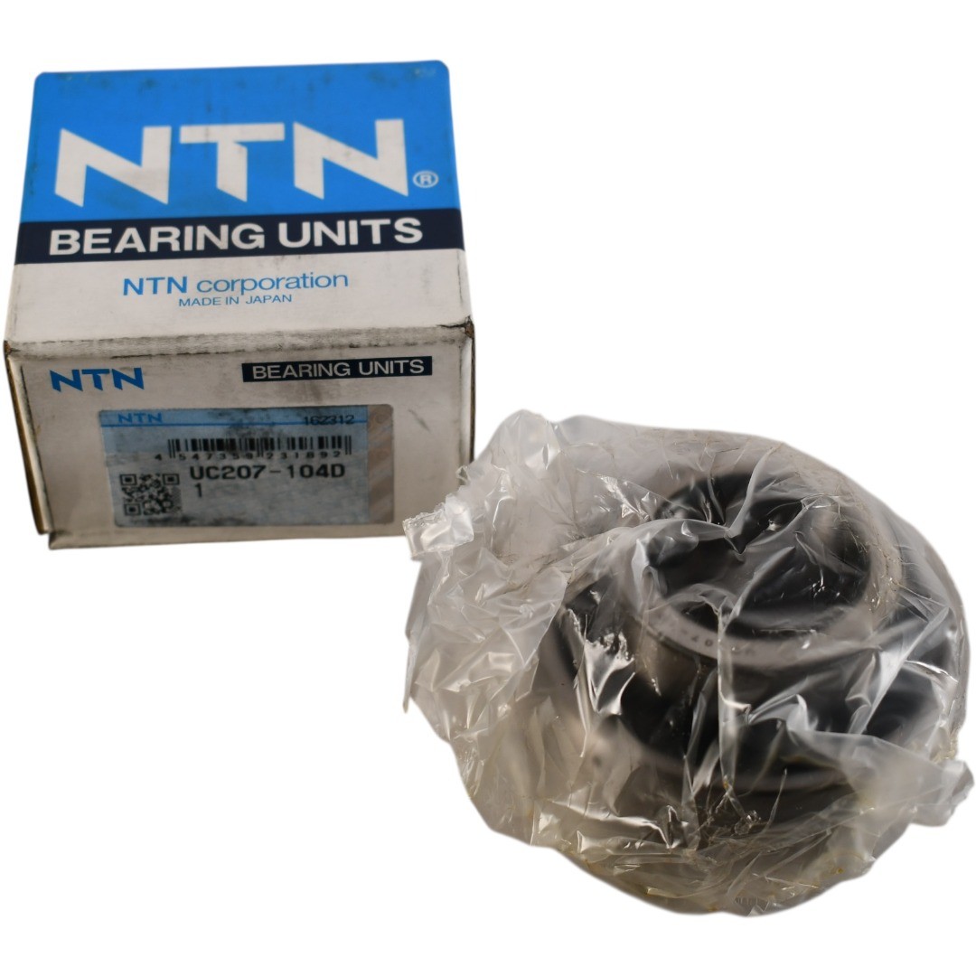 NEW NTN UC207-104D1 Ball Insert Bearing 1-1/4” Bore Set Screw