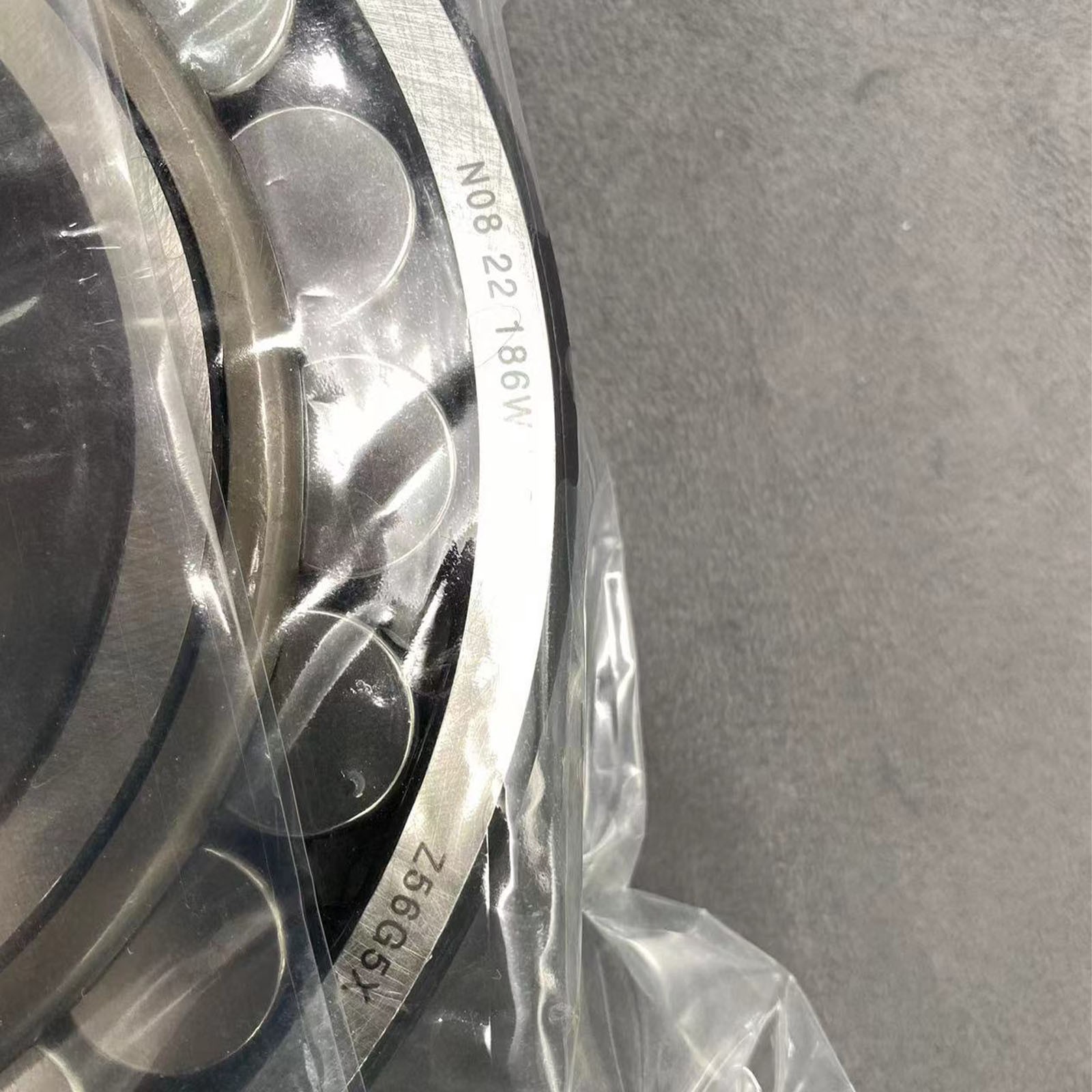 New 22220 E C3 SPHERICAL ROLLER BEARING 100x180x46 mm 22220EC3 22220E C3 S-K-F
