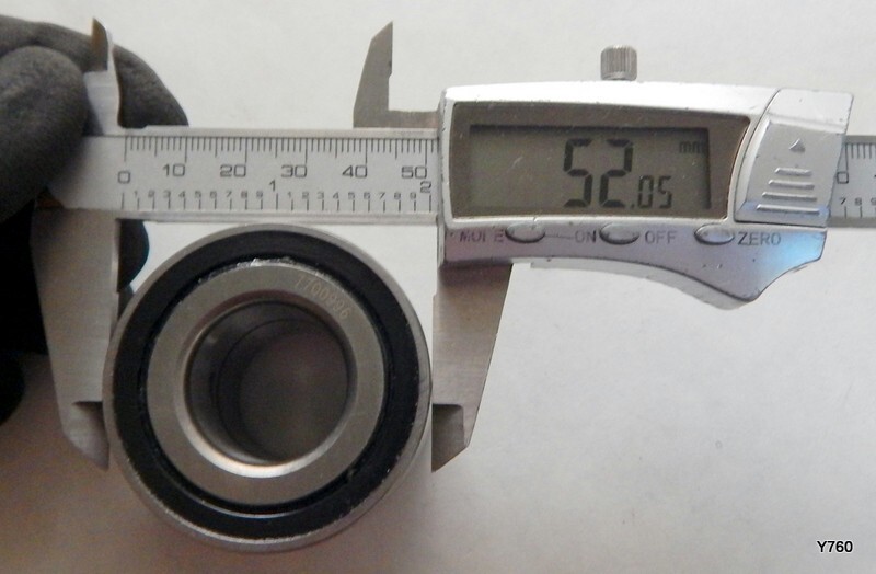 Double Row Ball Bearing 43mm x 25mm x 52mm 7700996