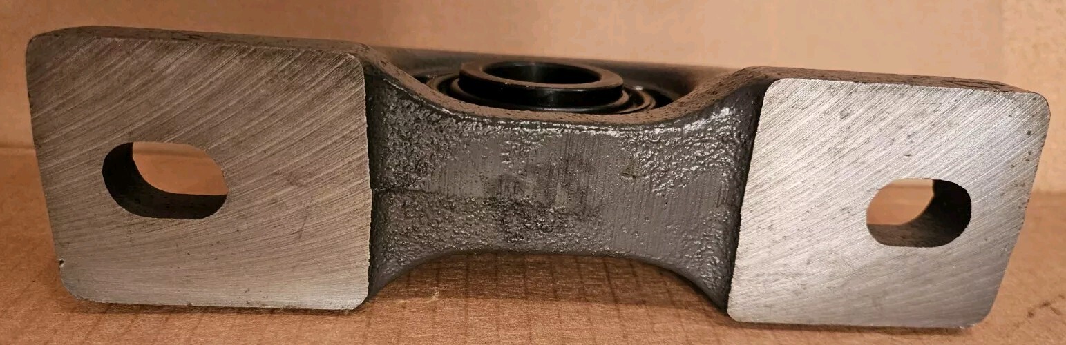 NEW, Sealmaster SP-18C Pillow Block Bearing Unit, 2 Bolt Base, 1-1/8″ Bore