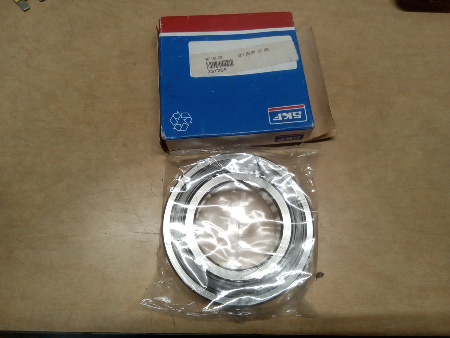 SKF 6214 2RSJEM Bearing