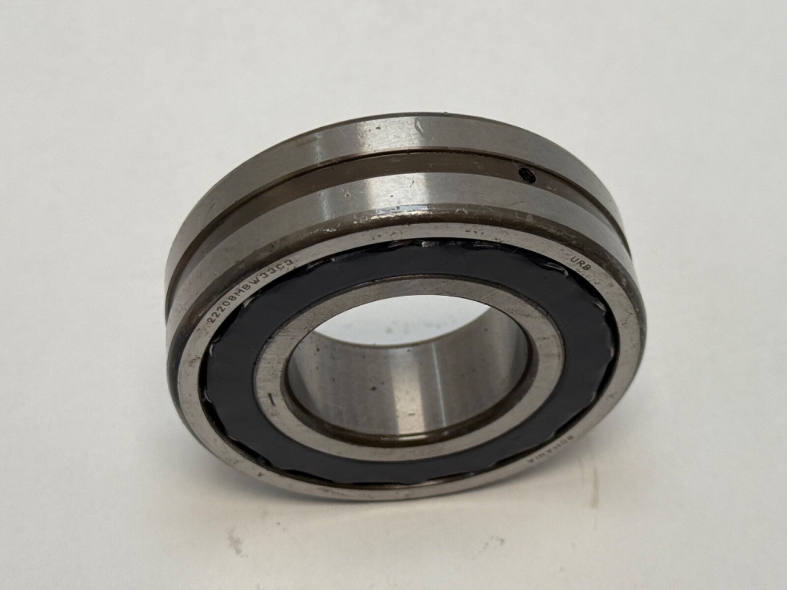 URB 22208MBW33C3 Spherical Bearing 22208-MB-W33-C3 22208M 22208BR 40x80x23 mm