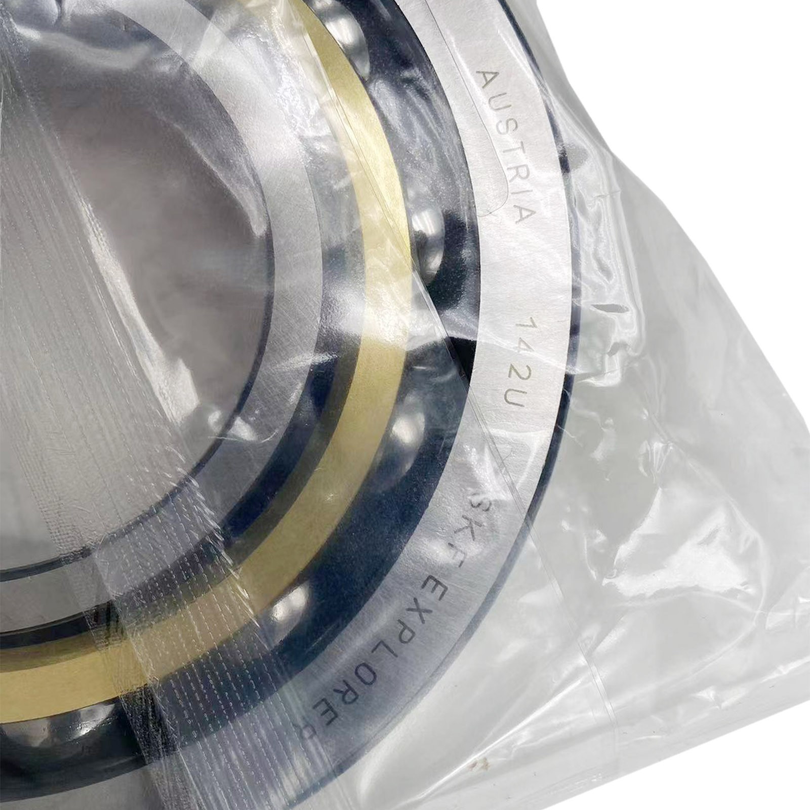 NEW 7317 BECBM single row angular contact ball bearing for SKF