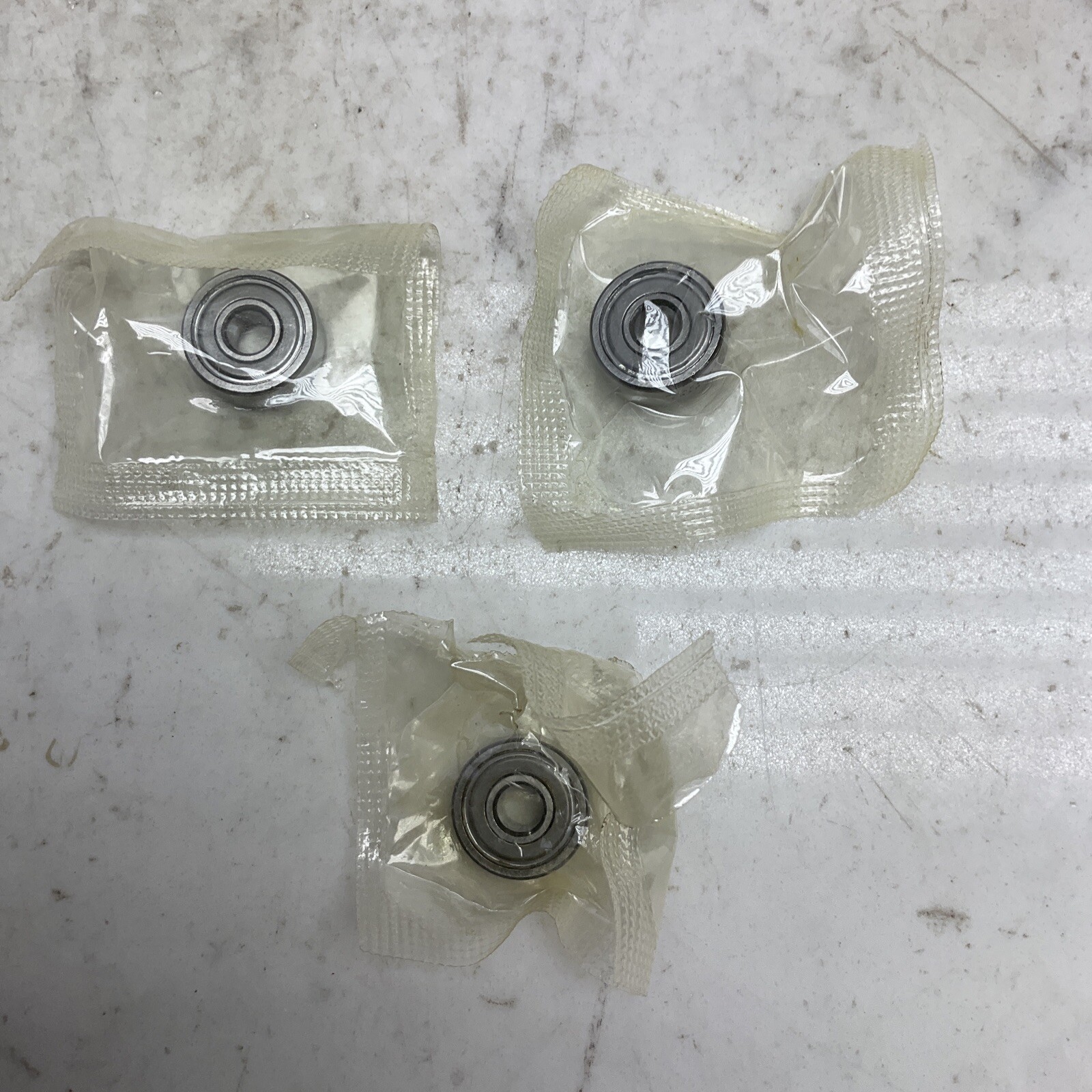 3 Pack MRC R4AFF Deep Groove Ball Bearing .25” ID .75” OD .2812” Width Steel