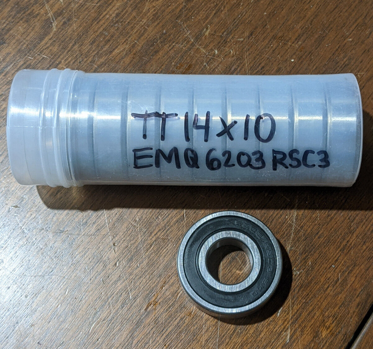 New QTY 10 6203RSC3 Single Row Ball Bearings (Tube of 10 ) Bearing 6203 RSC3 EMQ