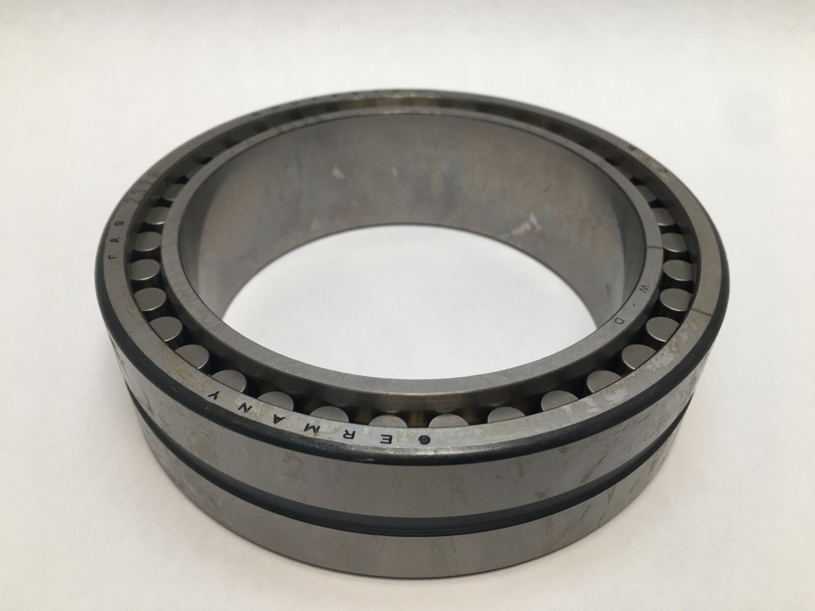 FAG NNU4921SKM.SP Bearing 105x145x40 mm NNU4921 NNU-4921-S-K-M-SP Germany