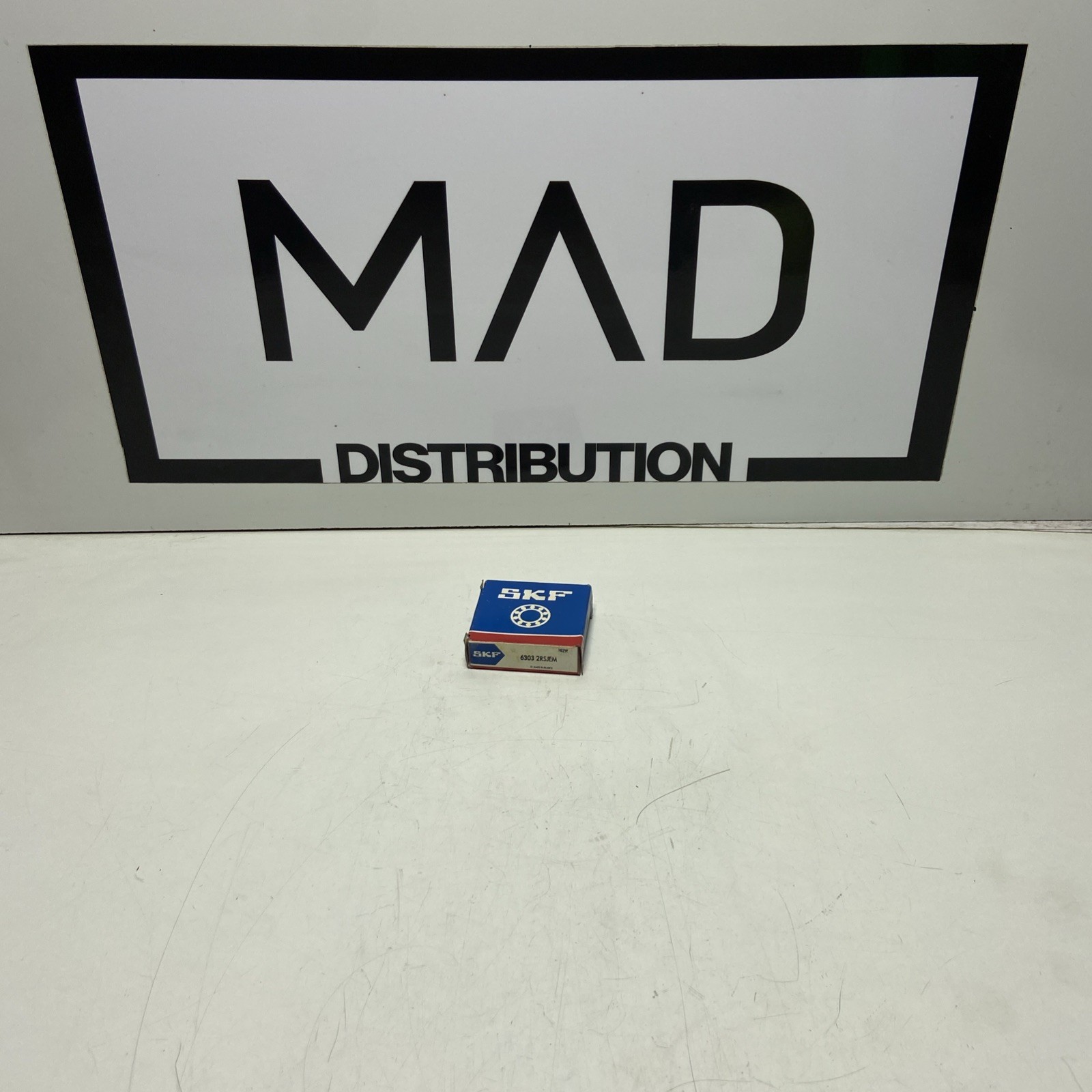 NEW IN BOX! SKF DEEP GROOVE BALL BEARING 6303-2RSJEM