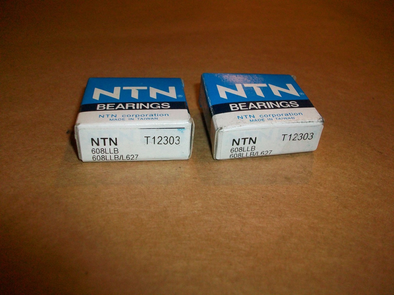 2PC NTN 608LLB BALL BEARING (8mm x 22mm x 7mm) NEW