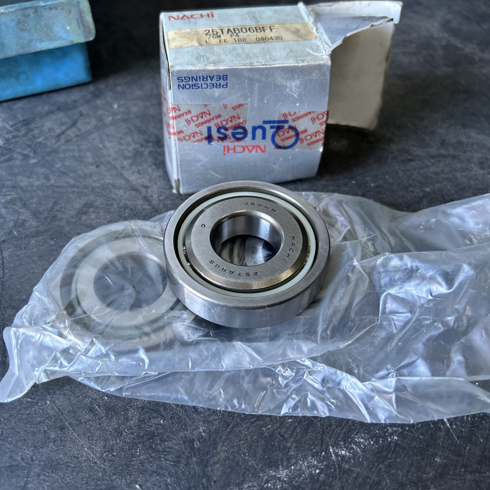 Nachi 25TAB06BFF /GM P4 25mm X 62mm X 15mm ea 3 Bearing Matched Set