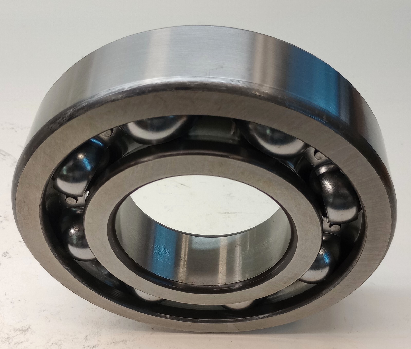 NSK 6315C3E Ball Bearing Deep Groove 75mm ID X 160mm OD X 37mm W