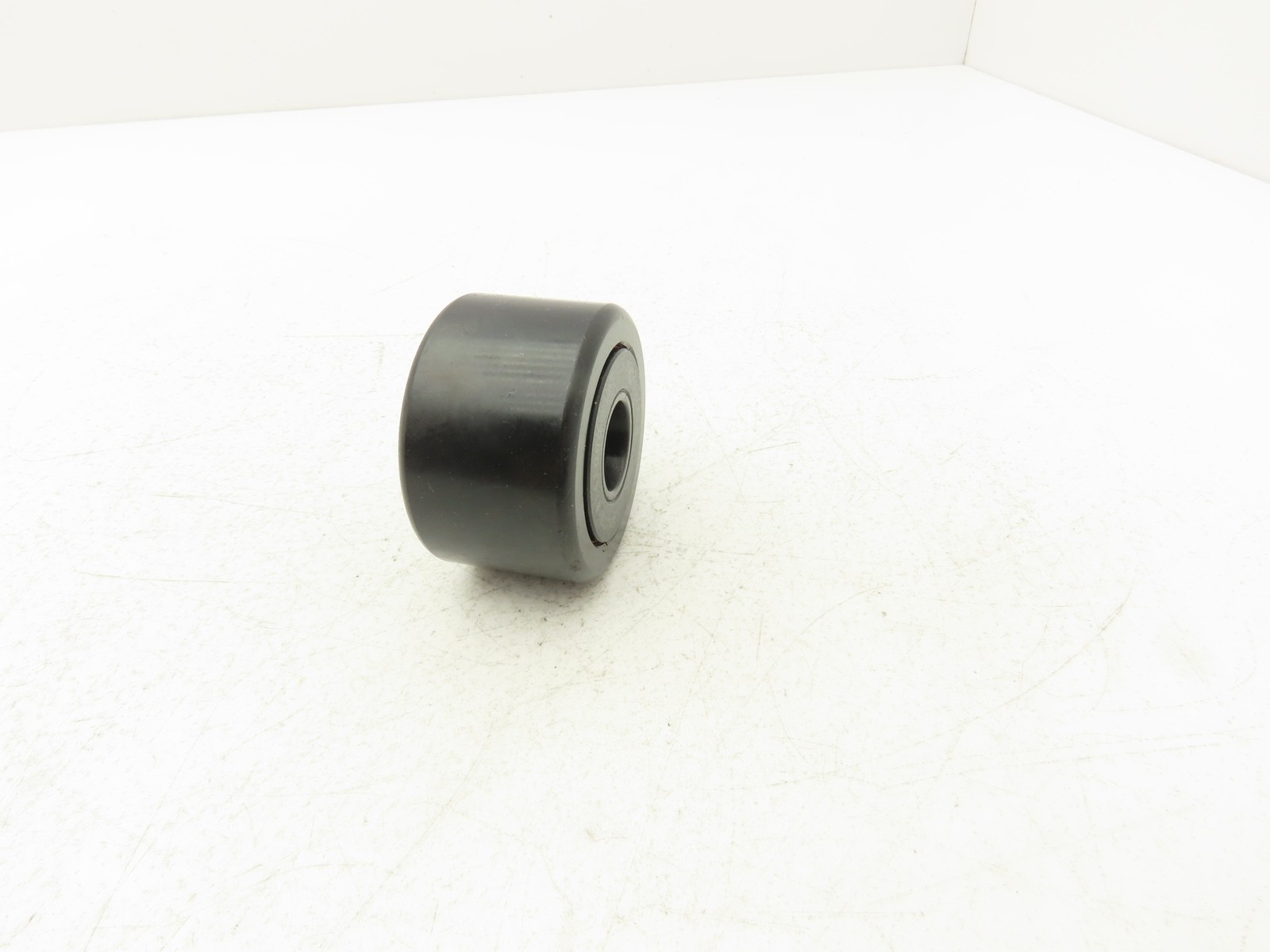 Smith YR-2-1/2-X Cam Follower Roller Bearing 2-1/2″ OD x 3/4″ ID x 1-1/2″ Width