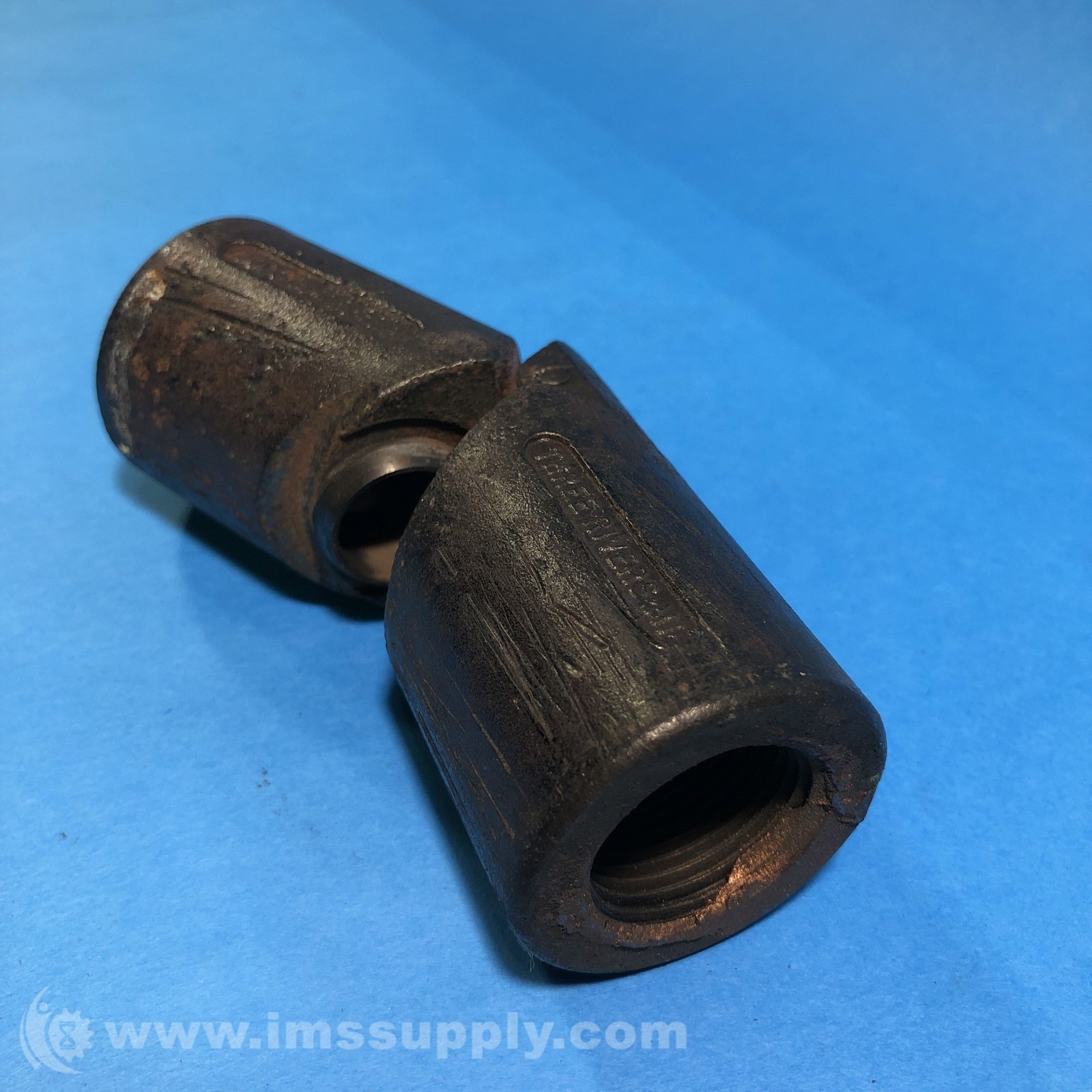 Single Universal U-Joint Fitting USIP