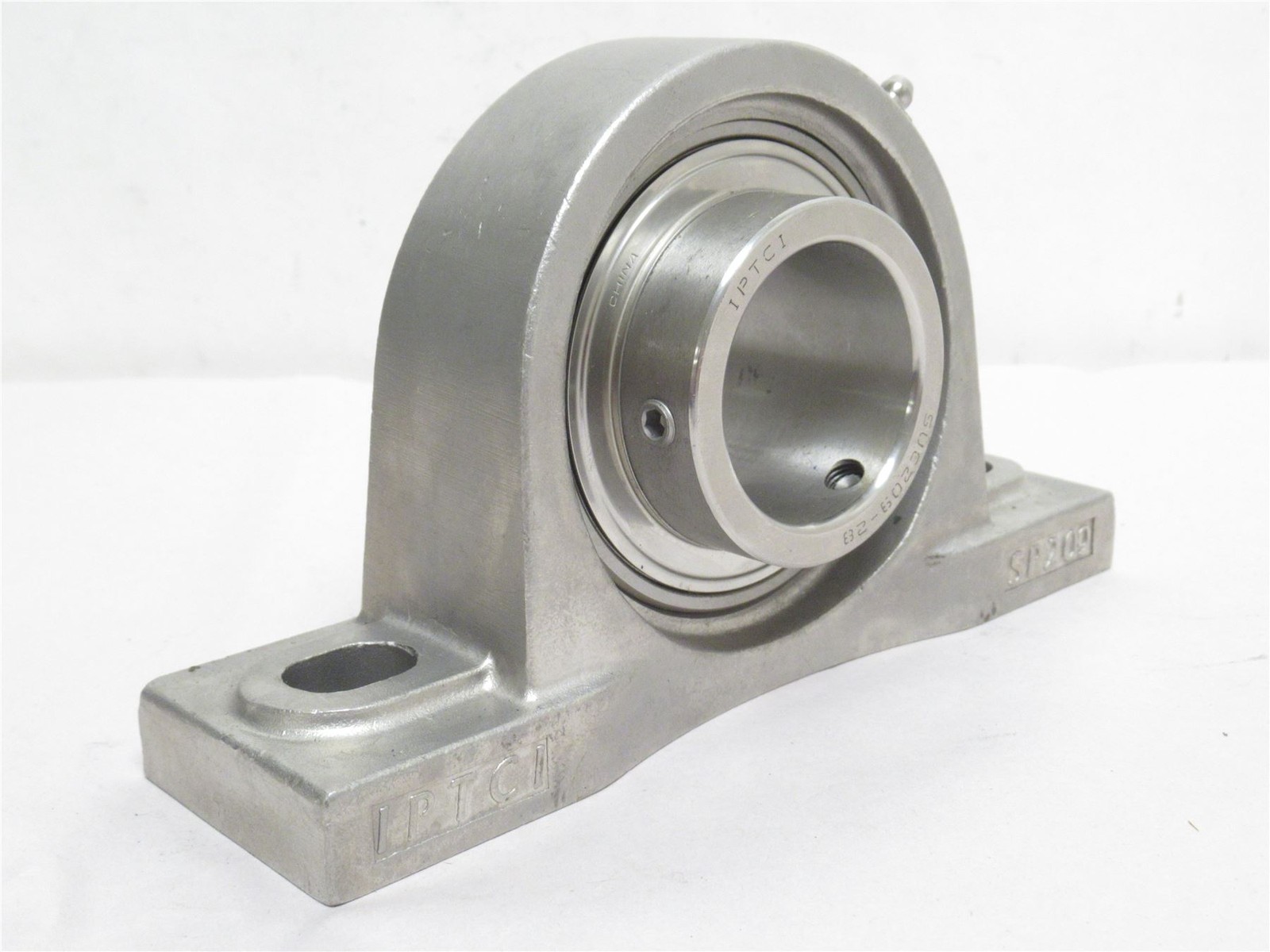 242798 New-No Box; IPTCI SUCSP 209-28 Pillow Block Bearing SS; 1-3/4″ID; 2-Bolt