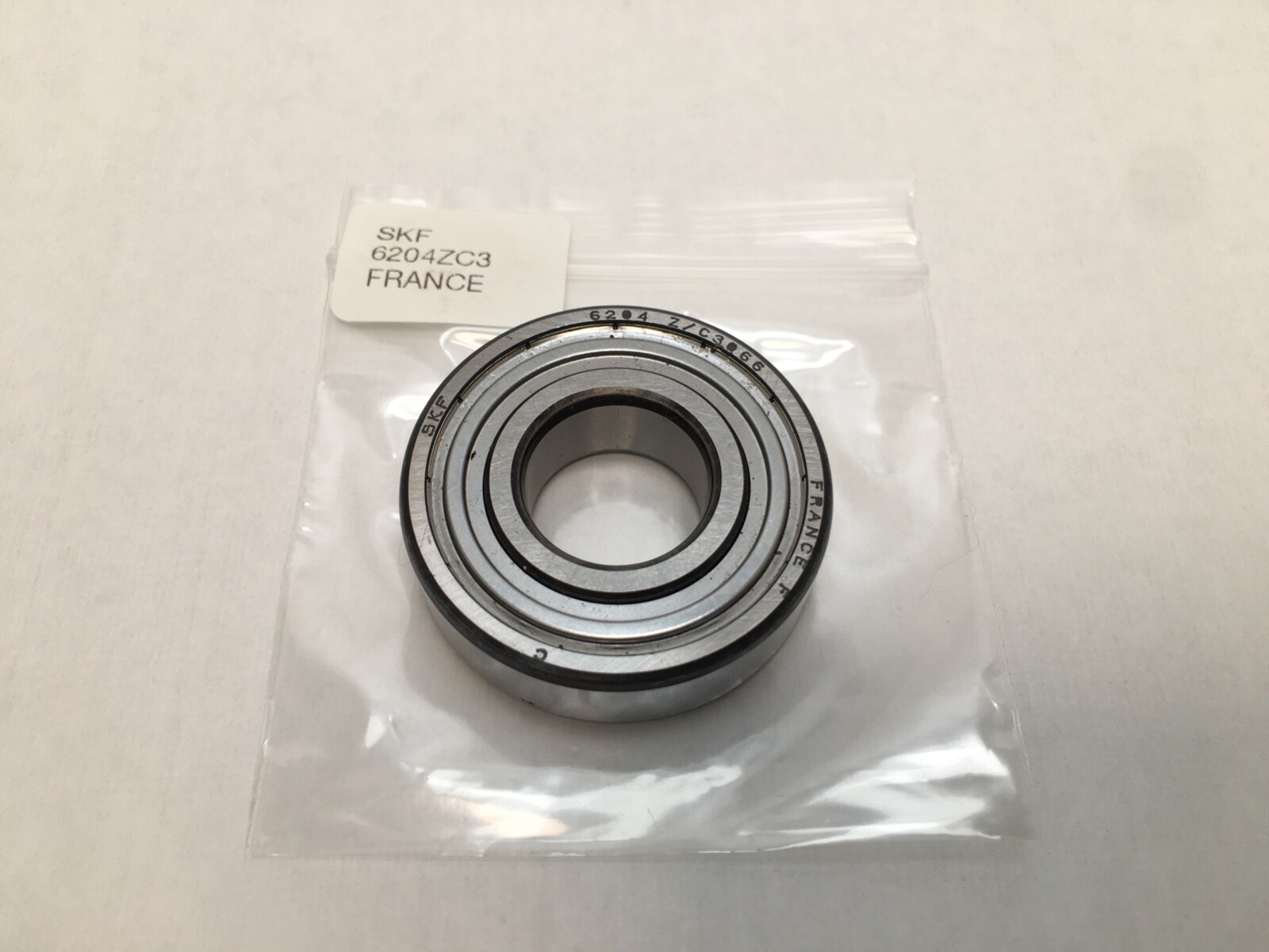 SKF 6204ZC3 Bearing Single Metal Seal 20x47x14 mm 6204 Z C3 France