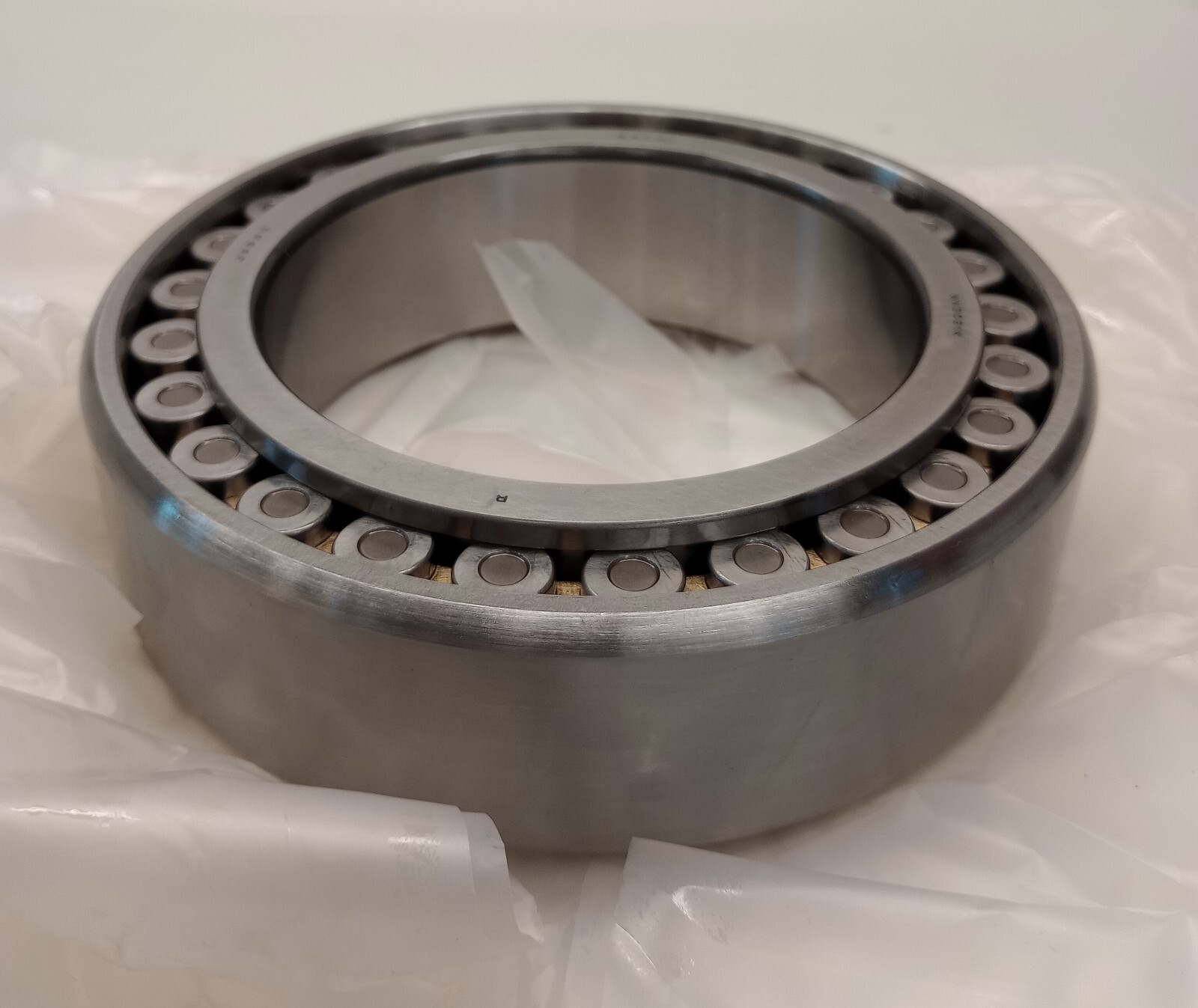 Nachi NN3021-M2KC1NA-P4 Super Precision Cylindrical Roller Bearing 105x160x41mm