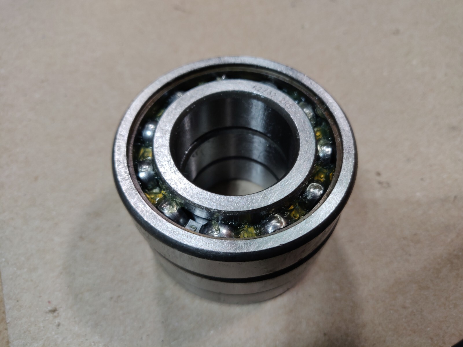 Lot of 7, CJ Unsealed Radial Bearings 62/32 2RS, 16006 2RS, 16008 2RS, 6004