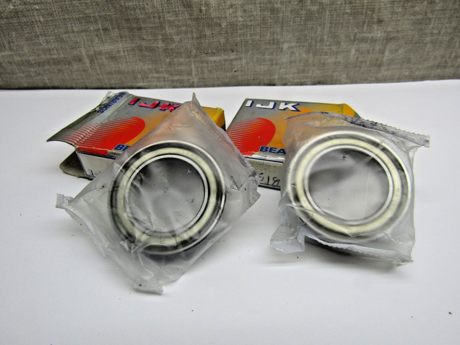 (Lot of 2) IJK 61804-ZZ 20mm X 32mm X 7mm Shielded Bearing
