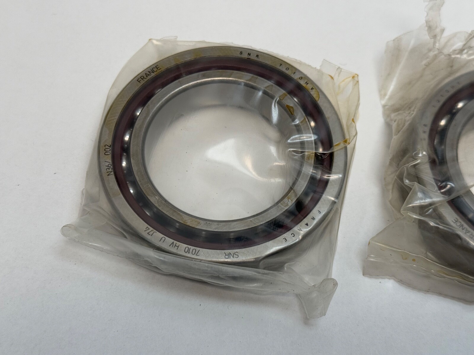 SNR 7010HVDUJ74 Bearing 7010-E-T-DUL-P4 7010-H-V-DU-J74 50x80x16 mm 2 Pcs