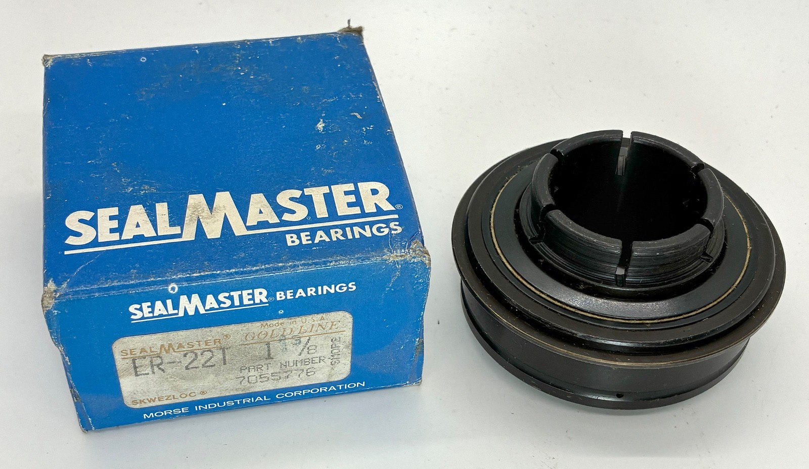 SealMaster ER-22T Ball Bearing with Snap Ring 1-3/8” Bore USA NOS NEW IN BOX