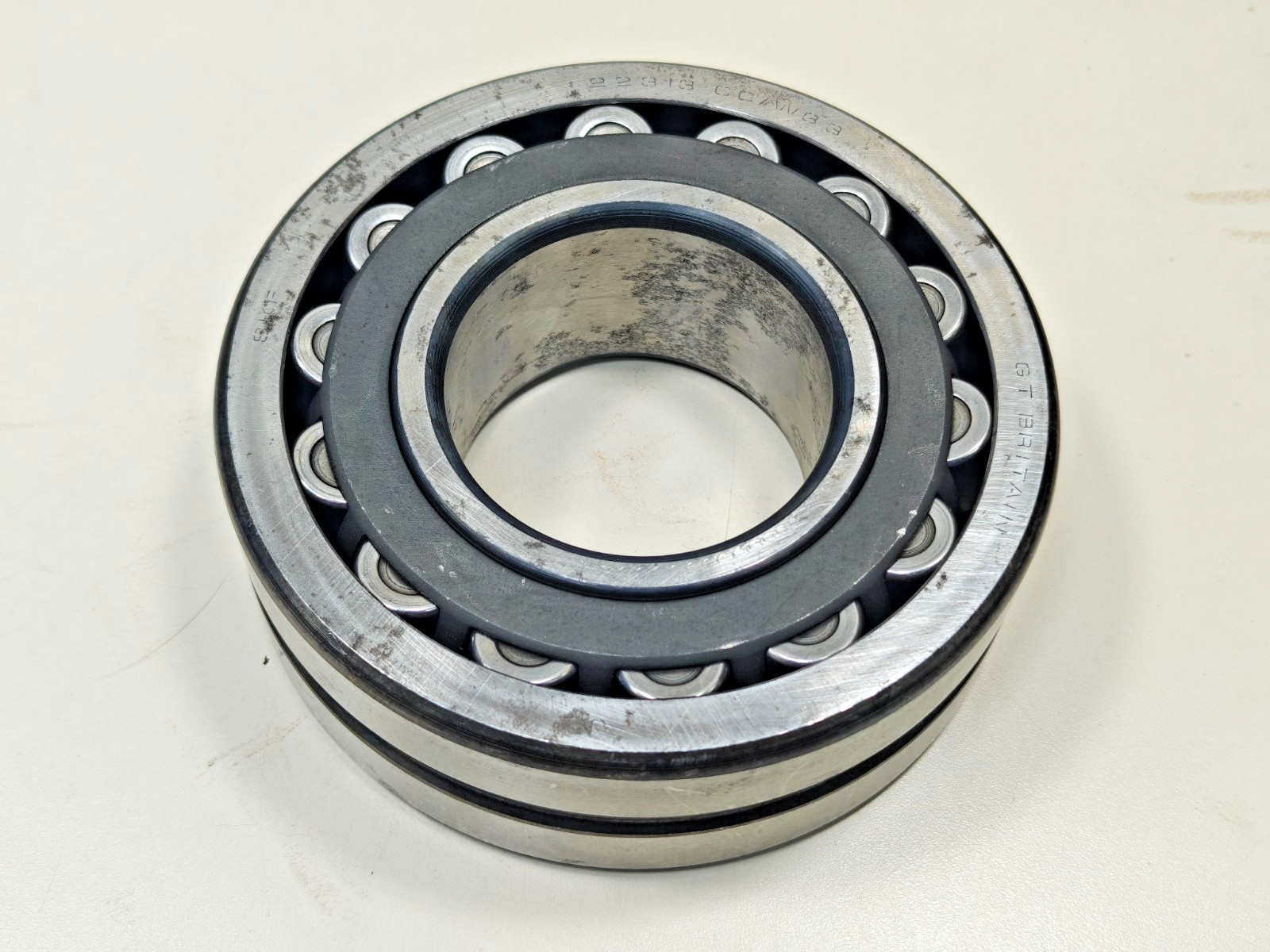 22313 CC/W33 SKF Spherical Roller Bearing 22313CC/W33 Straight Bore 65x140x48mm