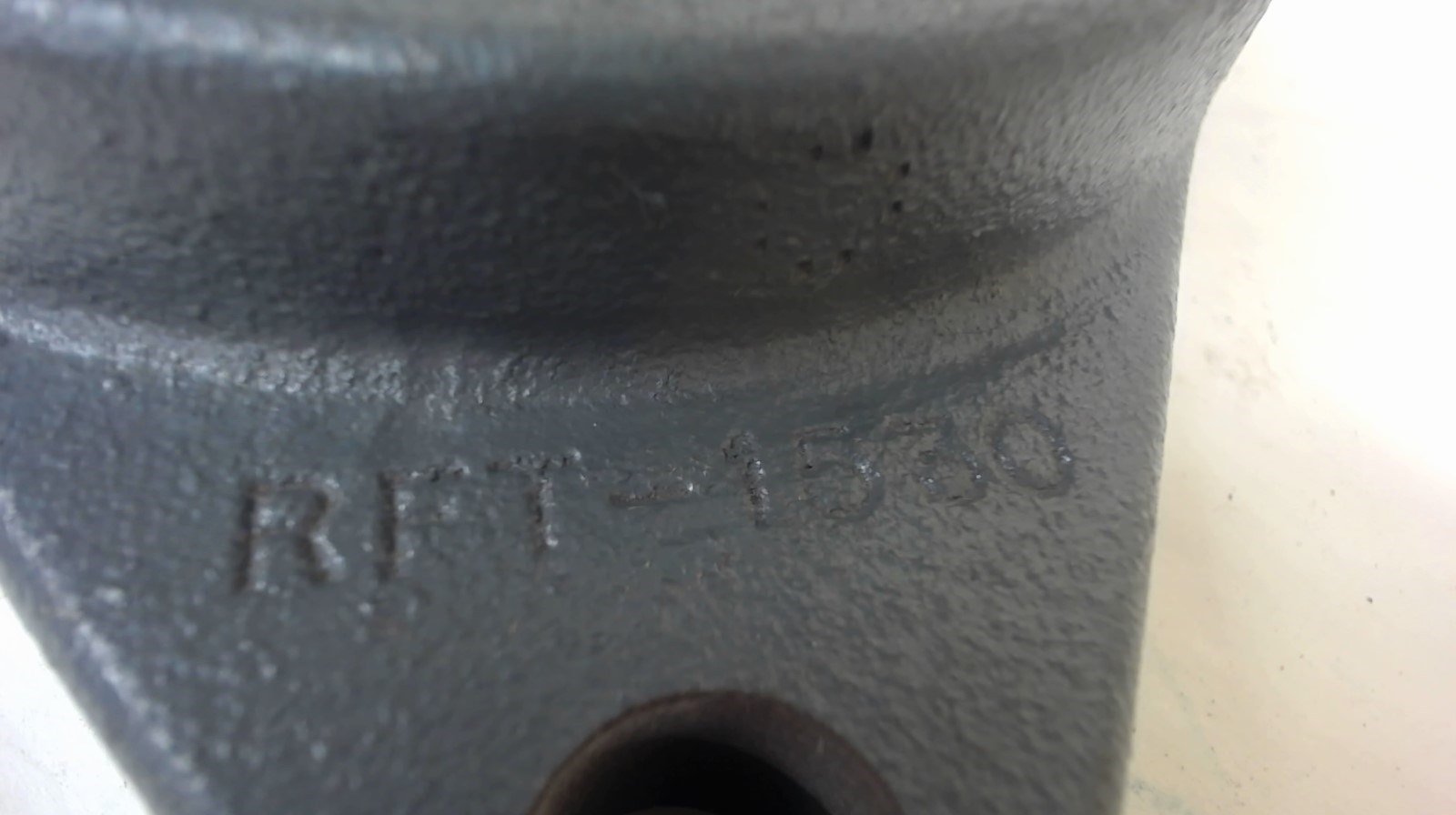 Browning 2-Bolt Flange Unit With Grease Zerk, Rft-1530, Vf2E-135, 3.805″ Id