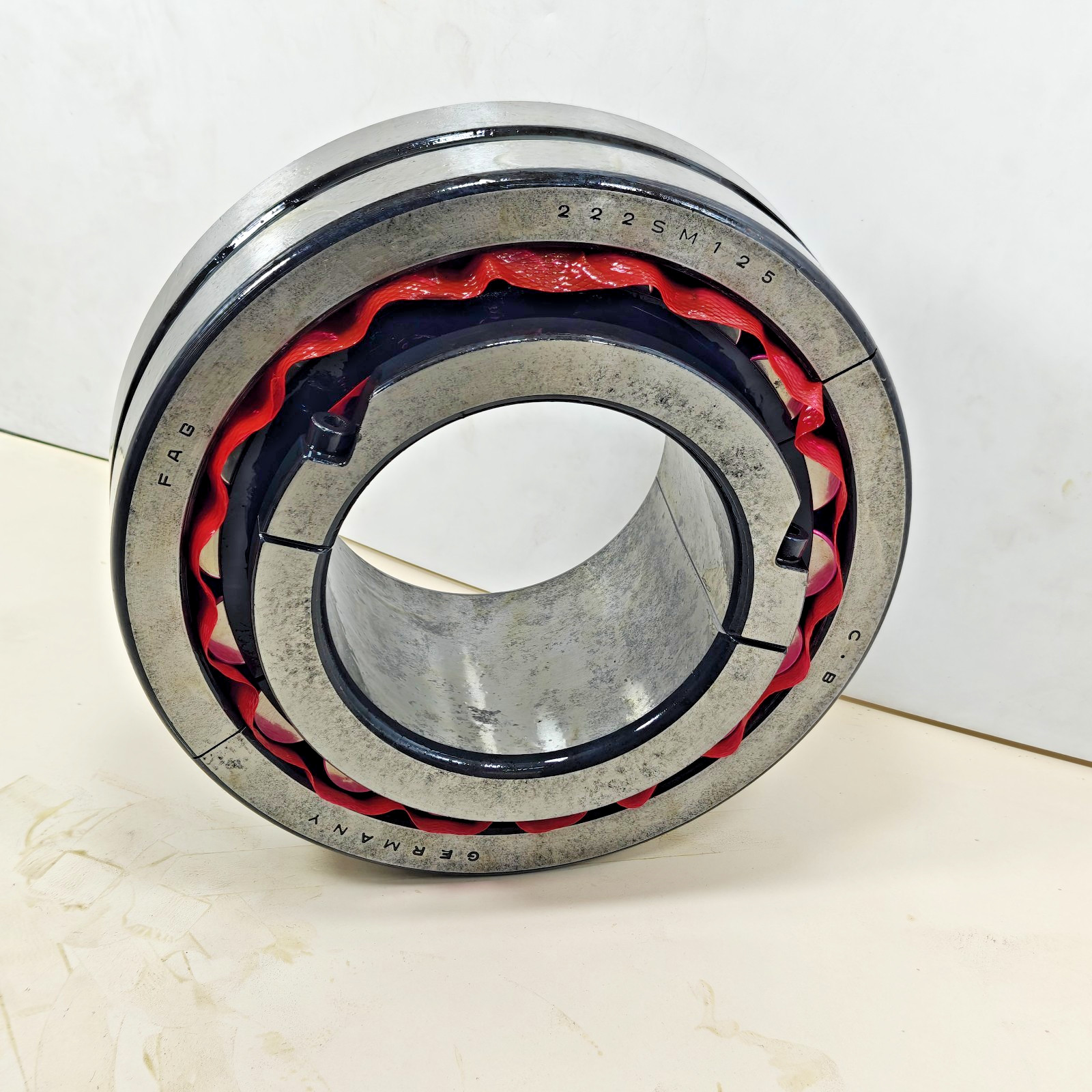 222SM125 FAG Split Spherical Roller Bearing FAG 222.SM.125-TVPA 125x250x68mm