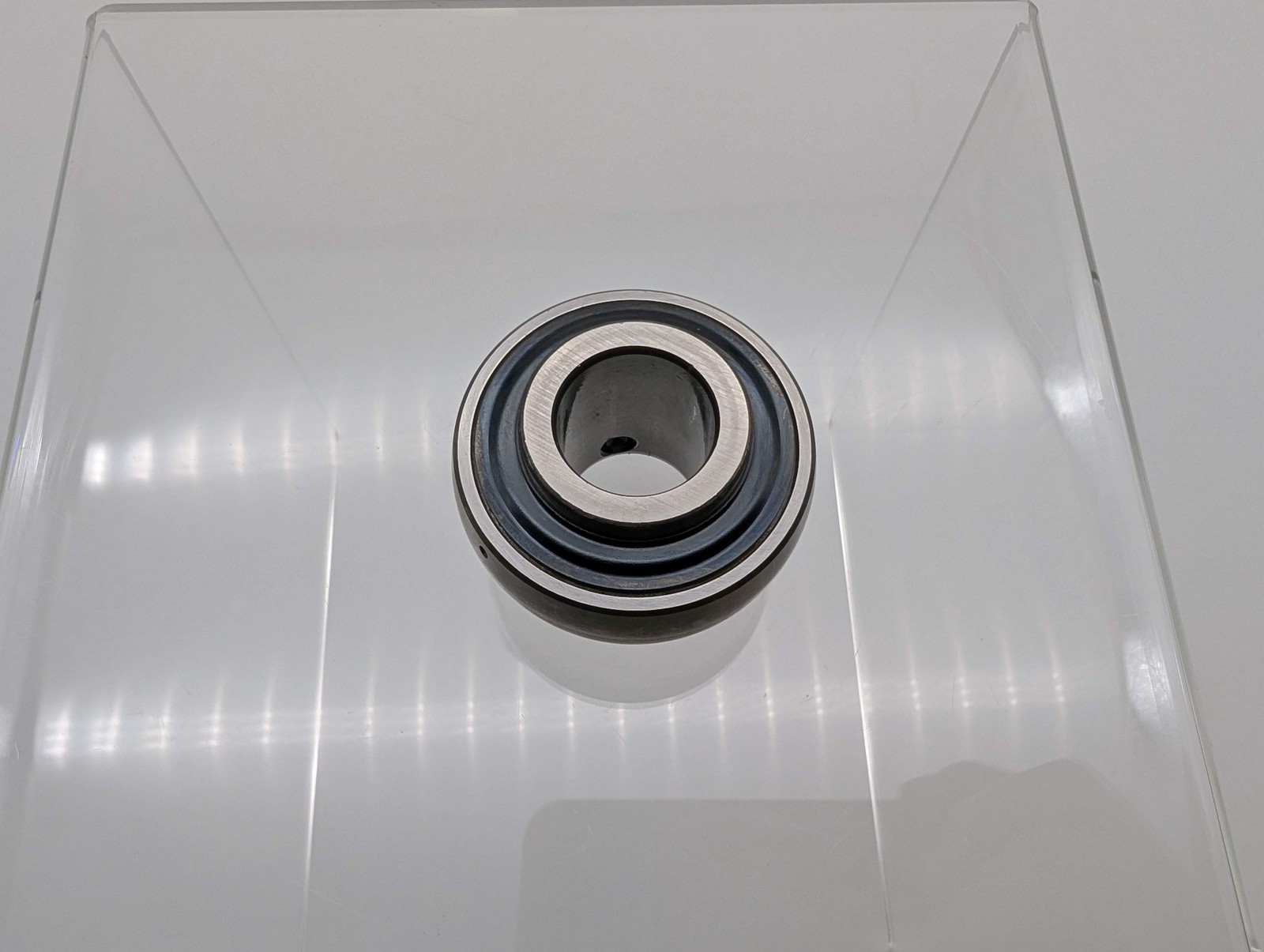 SKF YAR 204-012-2F Ball Insert Bearing 3/4 in Bore 47mm OD 14mm Width Setscrew