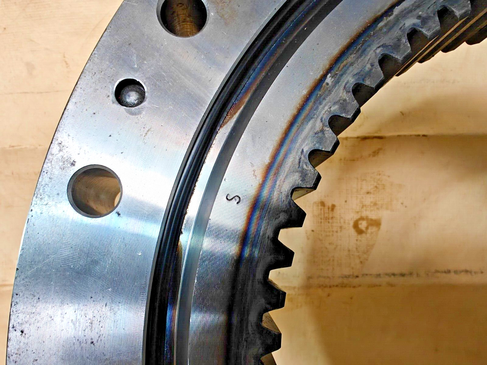 Internal Gear Teeth Slewing Ring Rotary Bearing 325 mm x 520 mm D 501 036 324B0