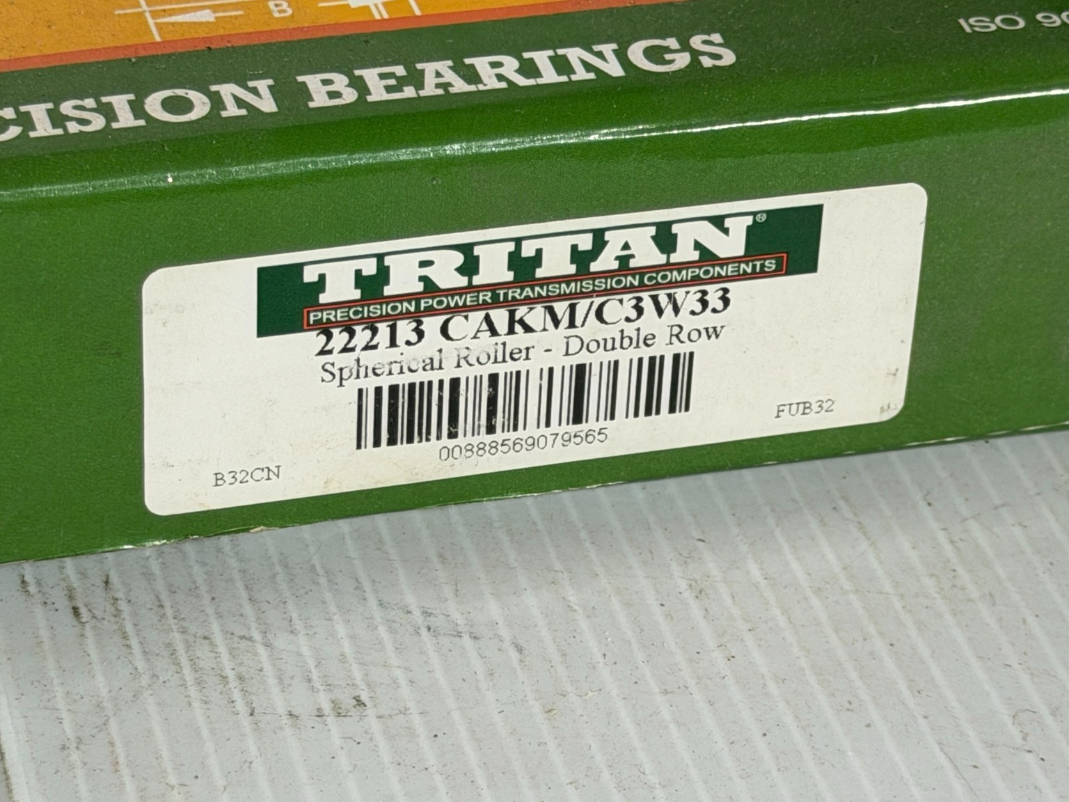 Titan 22213 CAKMC3W33 Double Row Spherical Roller Bearing New Open Box