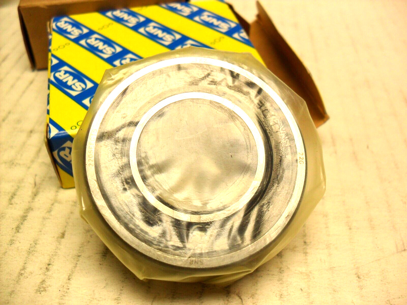 SNR 2205EEG15 Single Row Ball Bearing Ø25 mm Ø52 mm 18 mm nib