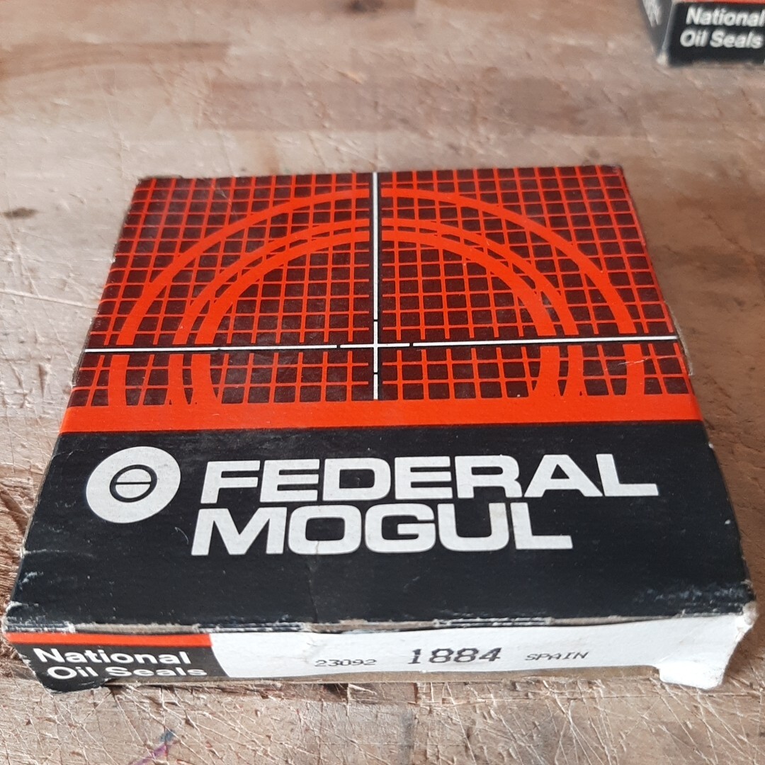 1884 Seal National Oil Seals Federal-Mogul pto shaft wheel axil