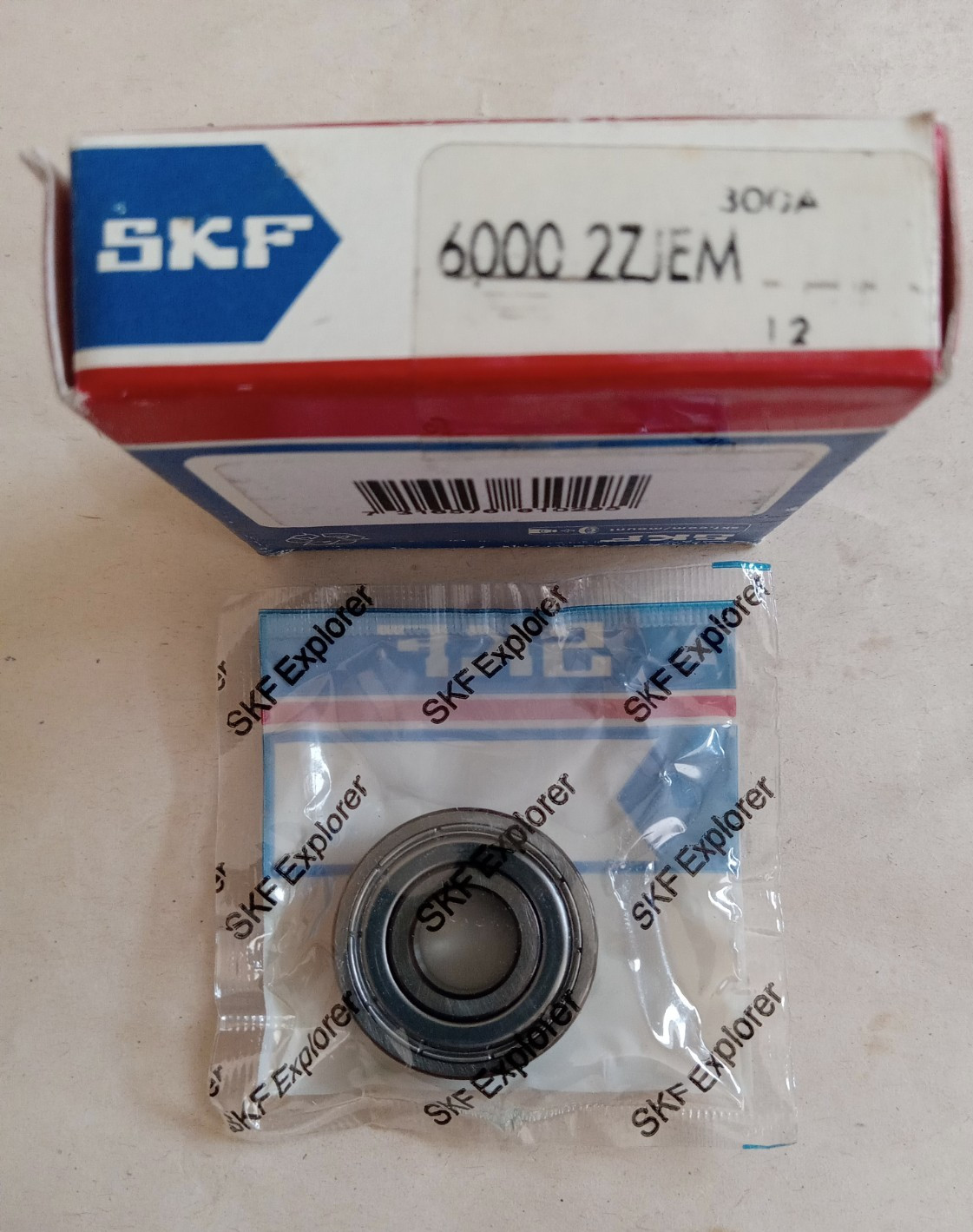 SKF 6000-2ZJEM Ball Bearing Double Shielded 10 ID x 26 OD x 8mm W