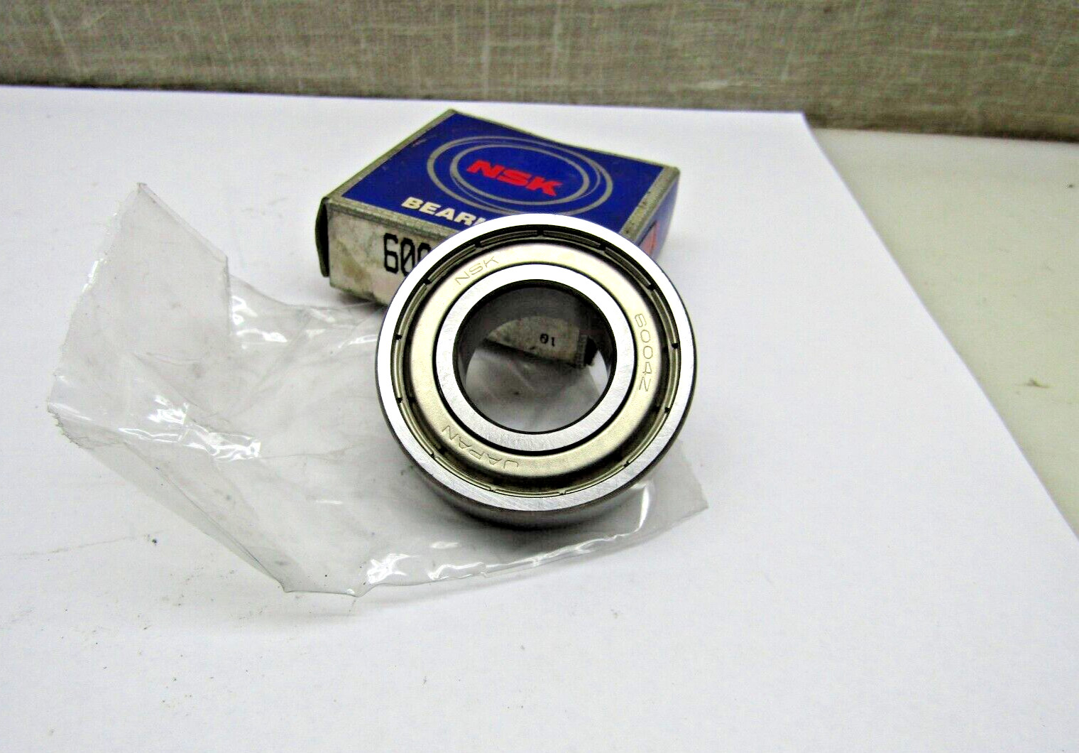 NSK 6004ZZ C3 20 mm X 42 mm X 12 mm Metal Shielded Bearing