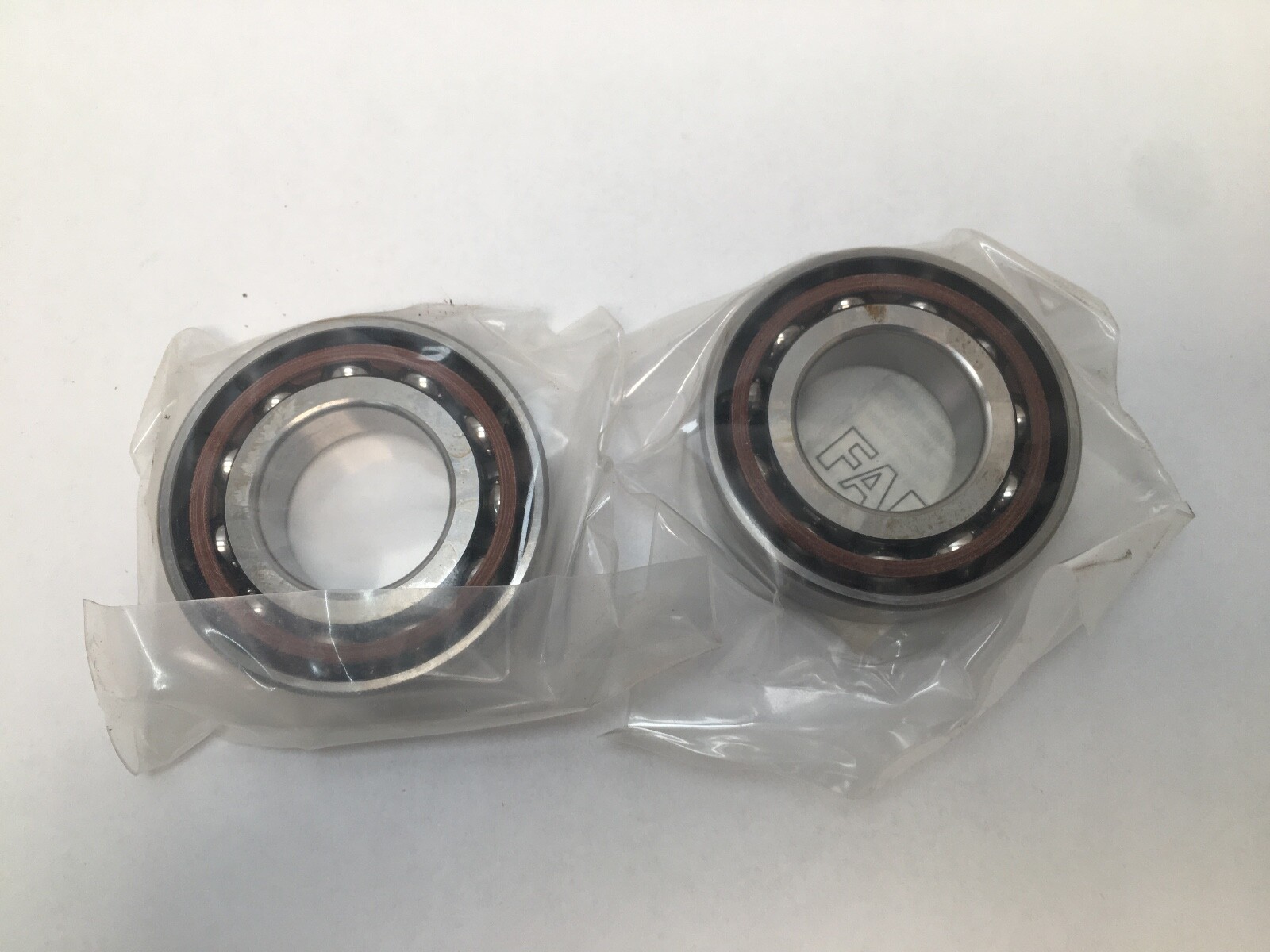 FAG B7206EB.T.P4S.DUL Bearing 30x62x16 mm 7206E B-7206-EB-T-P4S-DUL USA 2 Pcs