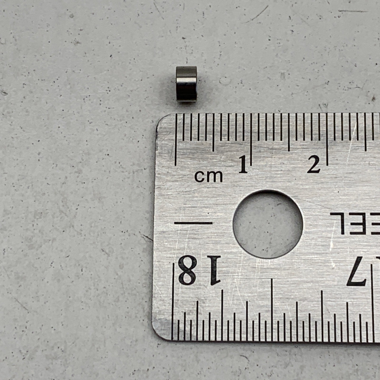 (4-PacK) SR1-ZZ Metal Shield Shielded Ball Bearing 1/16″ ID x 3/16″ OD x 5/64